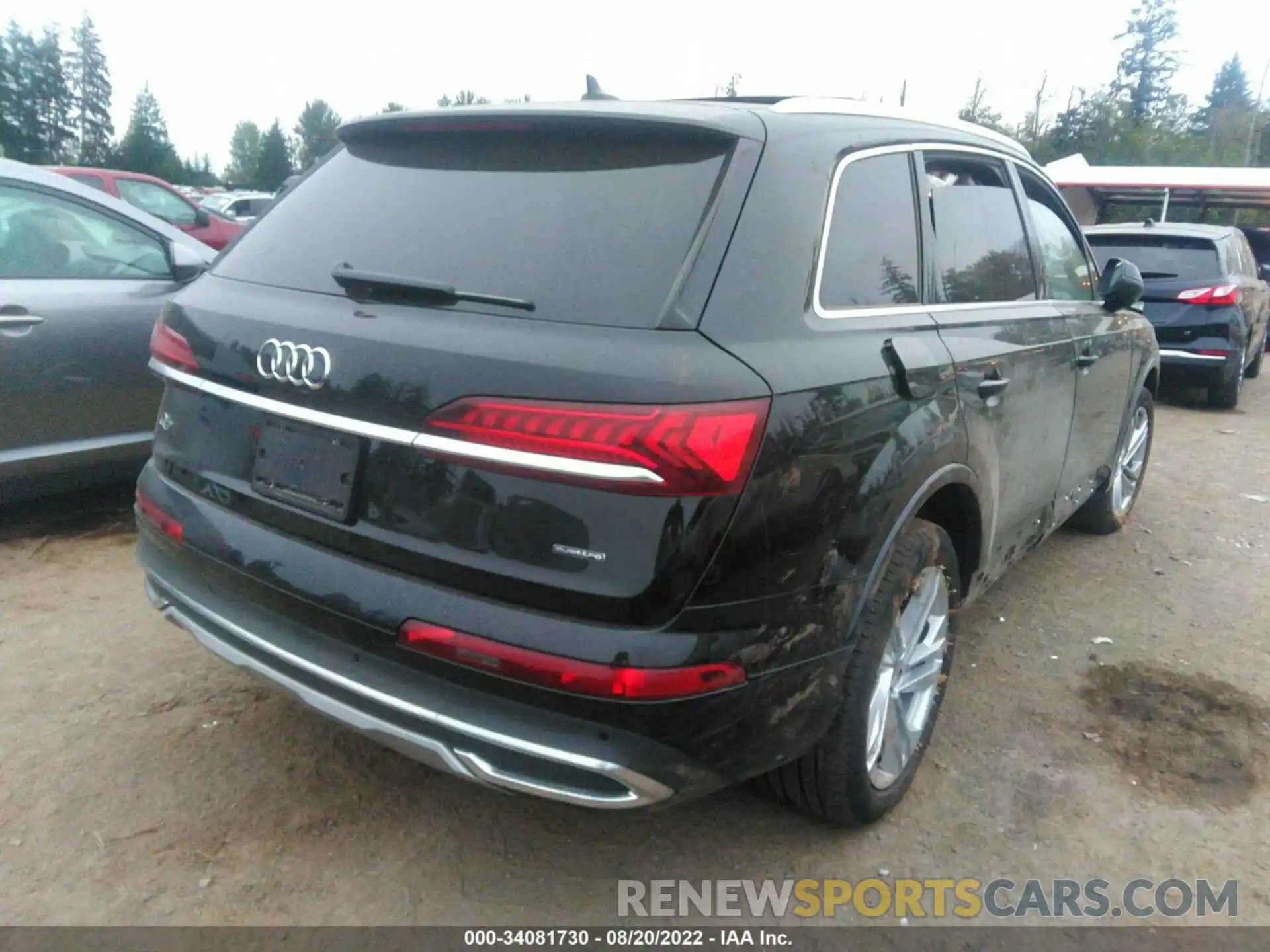 4 Photograph of a damaged car WA1LXAF74MD021008 AUDI Q7 2021