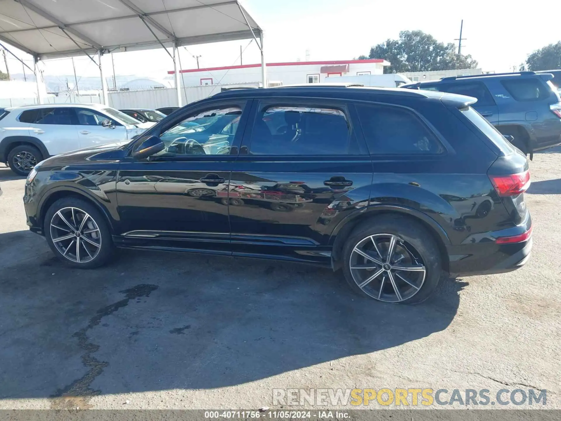13 Photograph of a damaged car WA1LXAF74MD031554 AUDI Q7 2021