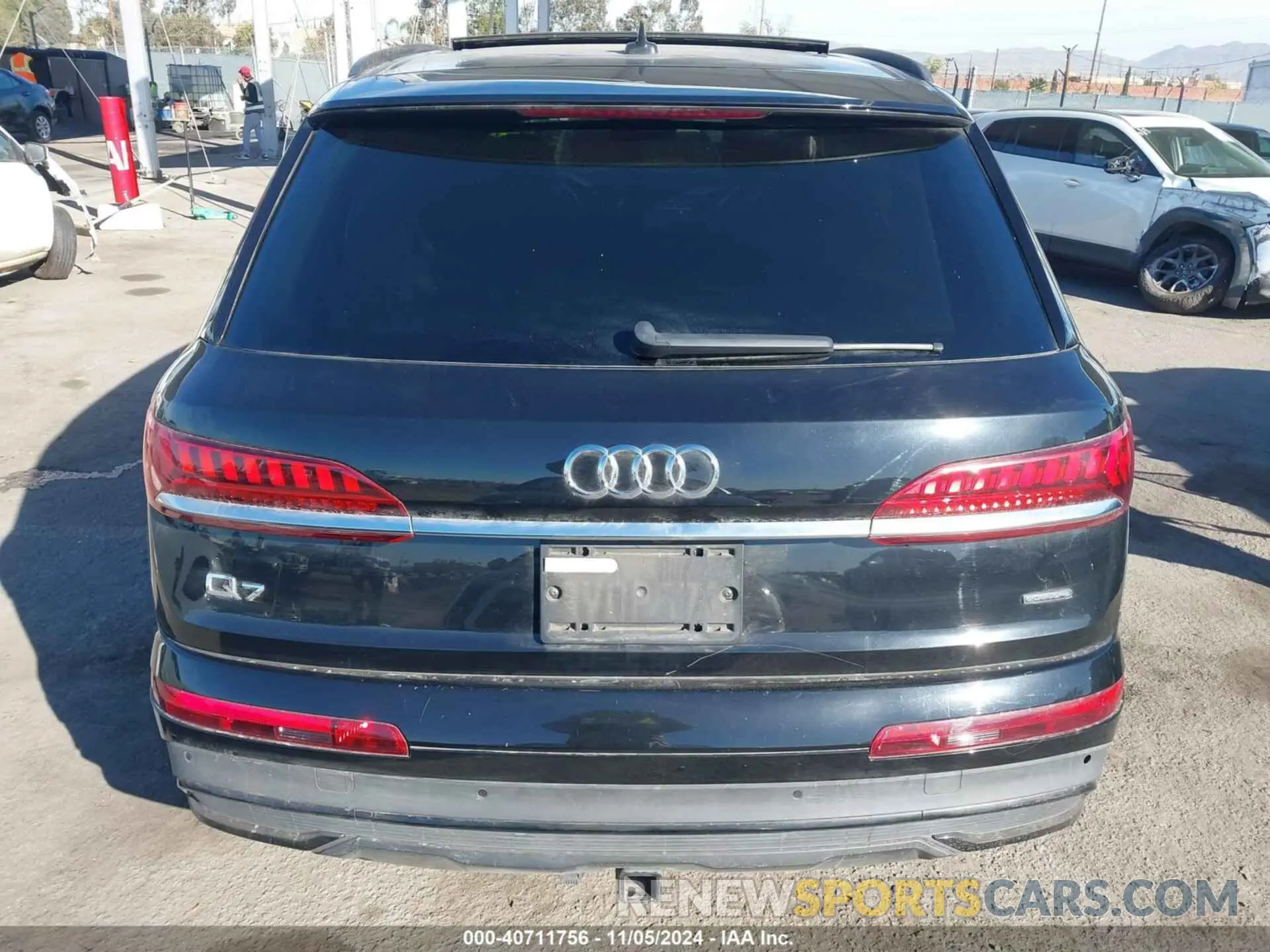 15 Photograph of a damaged car WA1LXAF74MD031554 AUDI Q7 2021