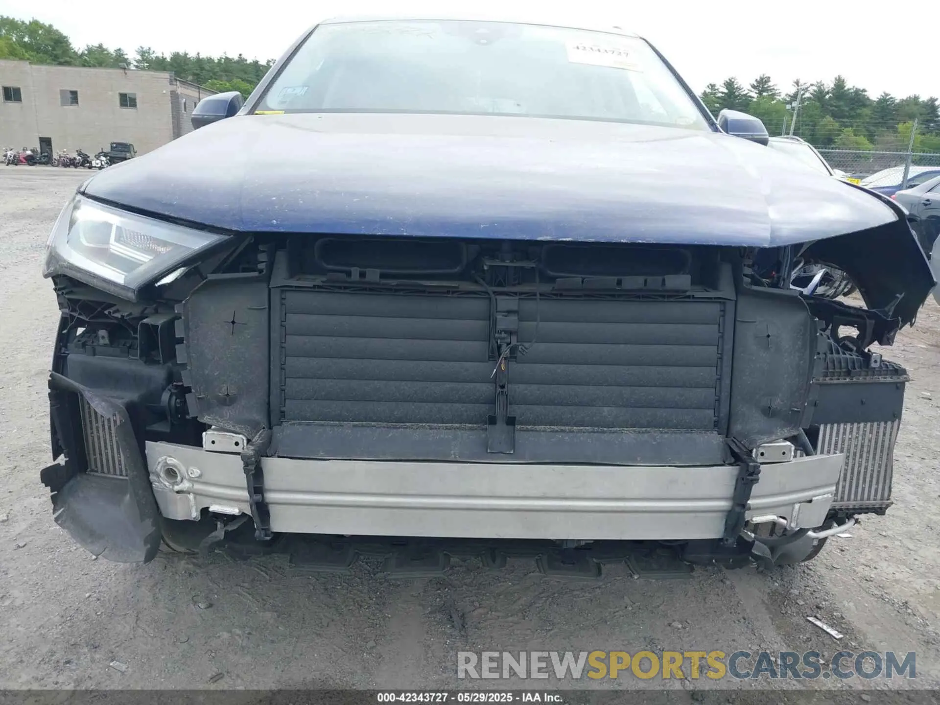 6 Photograph of a damaged car WA1LXAF75MD017825 AUDI Q7 2021