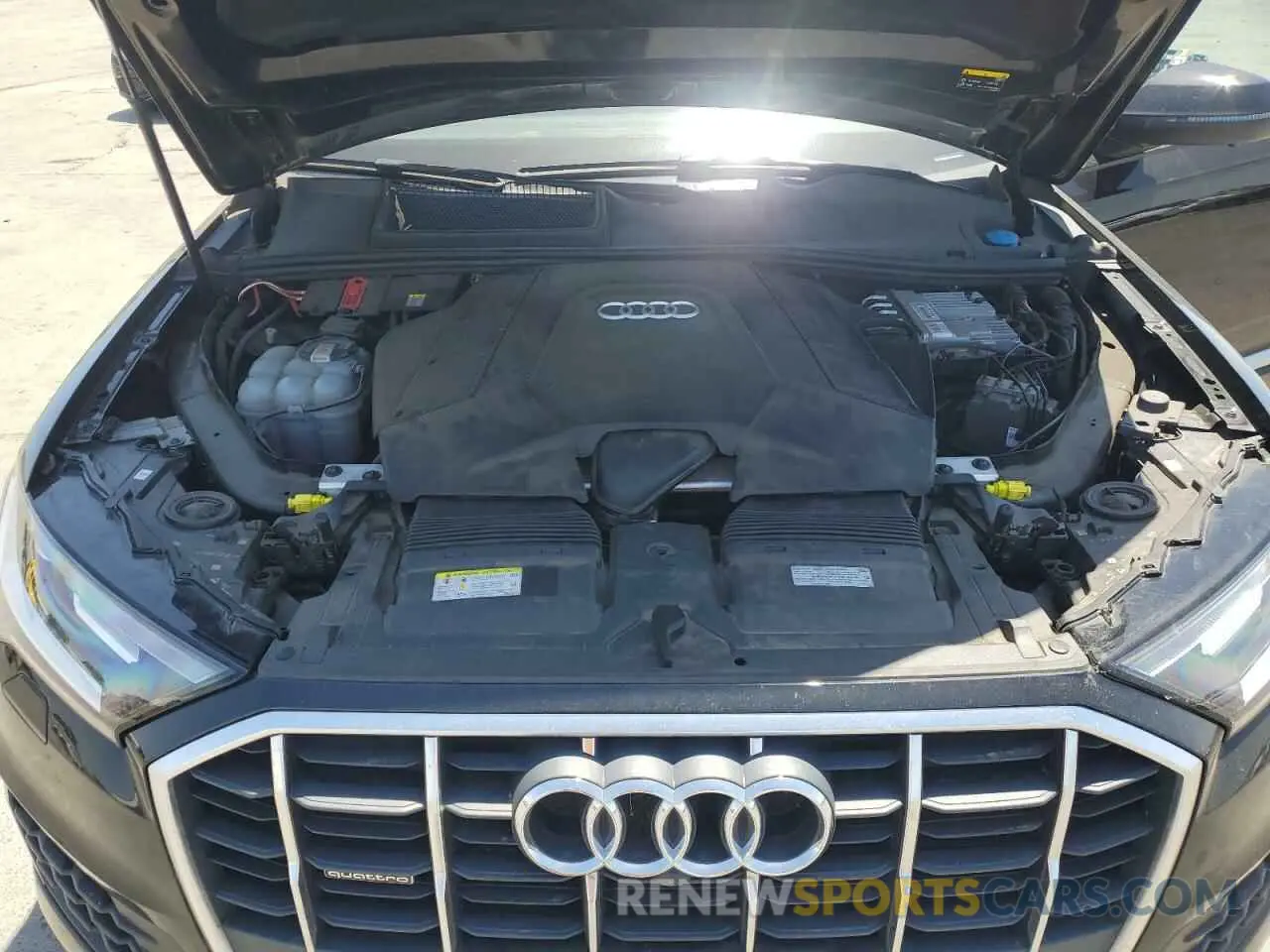 12 Photograph of a damaged car WA1LXAF76MD021317 AUDI Q7 2021
