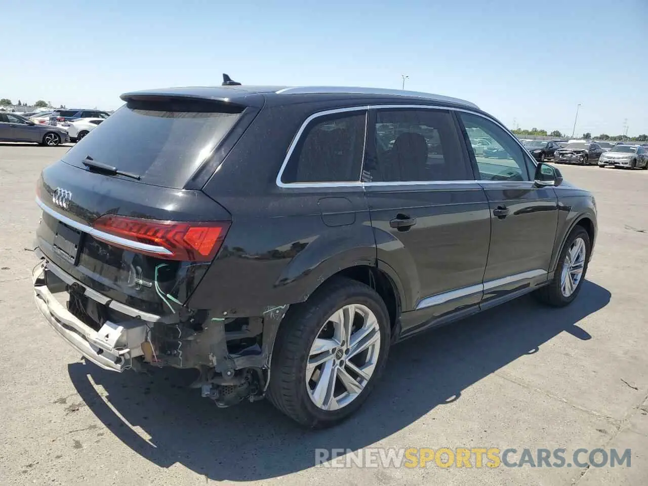 3 Photograph of a damaged car WA1LXAF76MD021317 AUDI Q7 2021