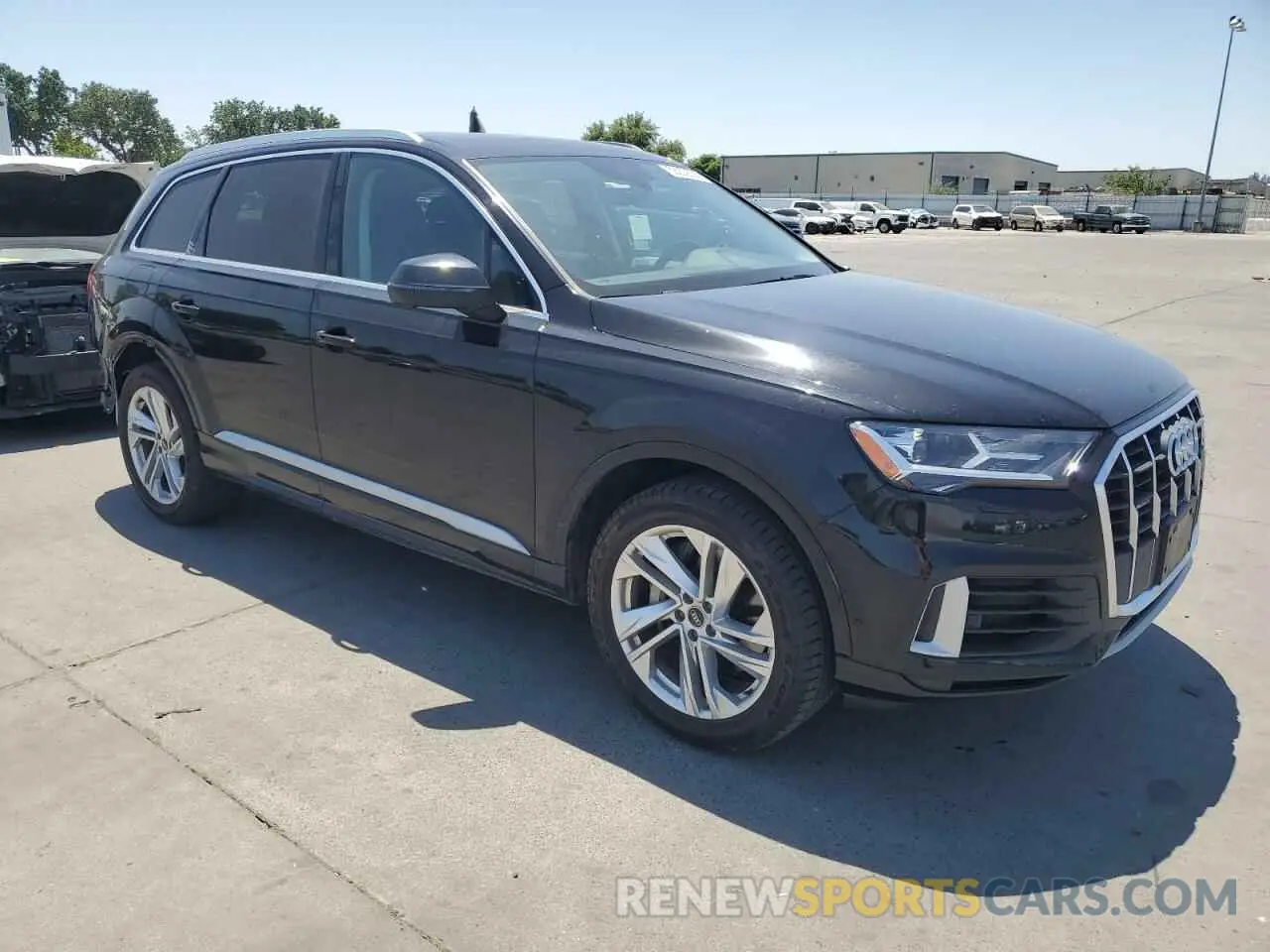 4 Photograph of a damaged car WA1LXAF76MD021317 AUDI Q7 2021