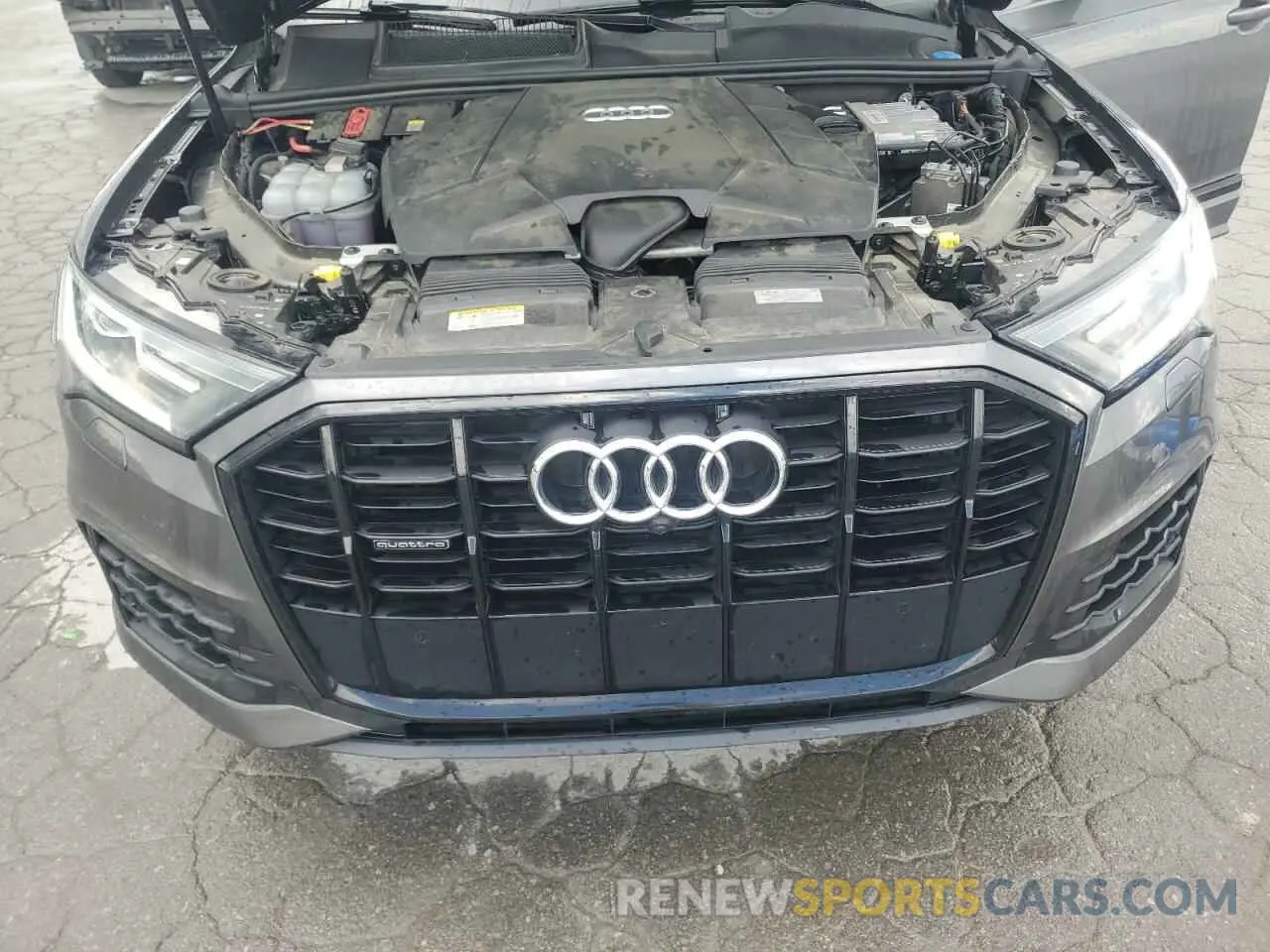 11 Photograph of a damaged car WA1LXAF76MD027344 AUDI Q7 2021