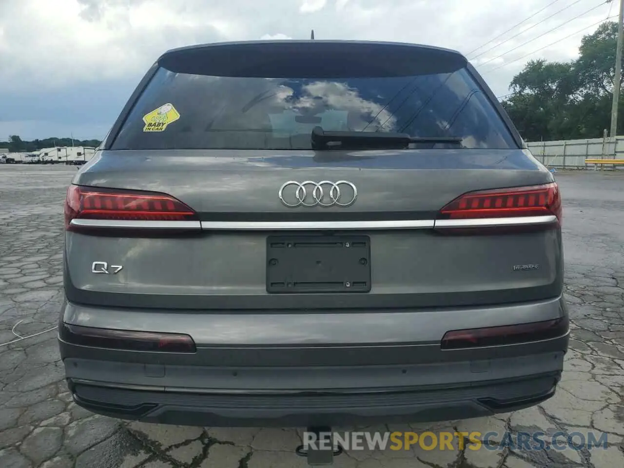 6 Photograph of a damaged car WA1LXAF76MD027344 AUDI Q7 2021