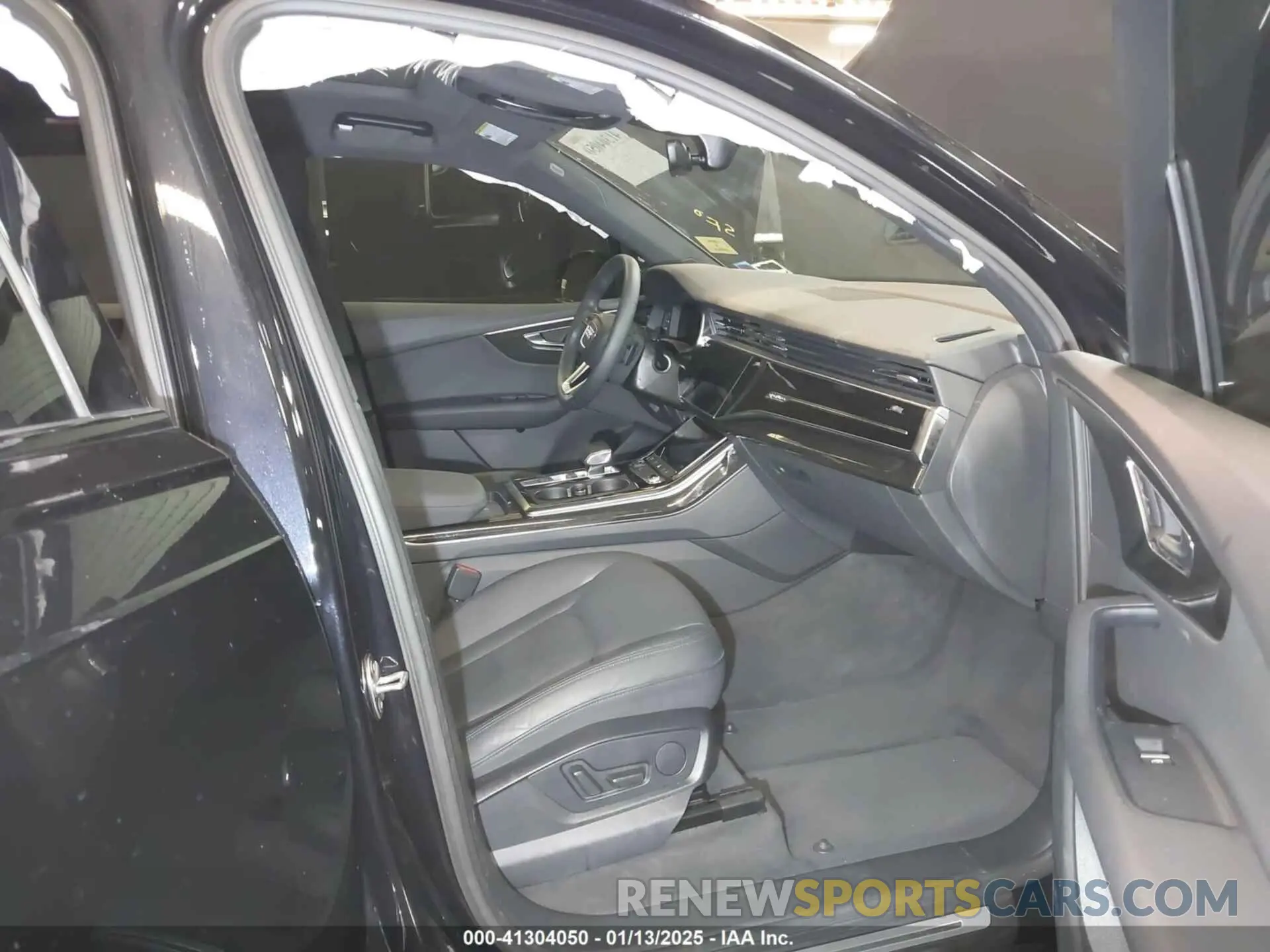 5 Photograph of a damaged car WA1LXAF76MD039056 AUDI Q7 2021