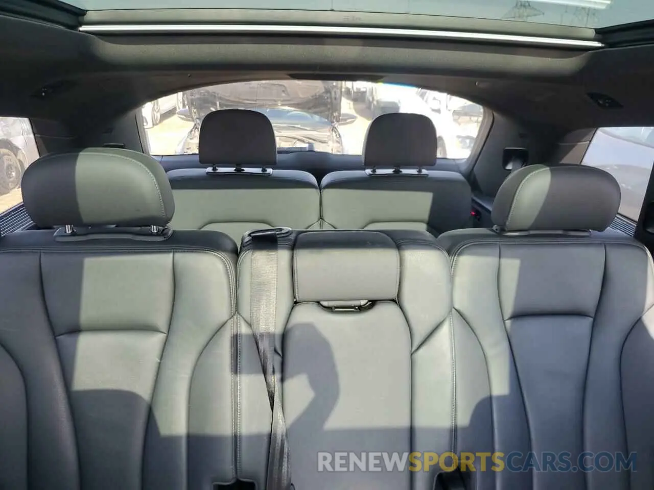 10 Photograph of a damaged car WA1LXAF76MD040708 AUDI Q7 2021