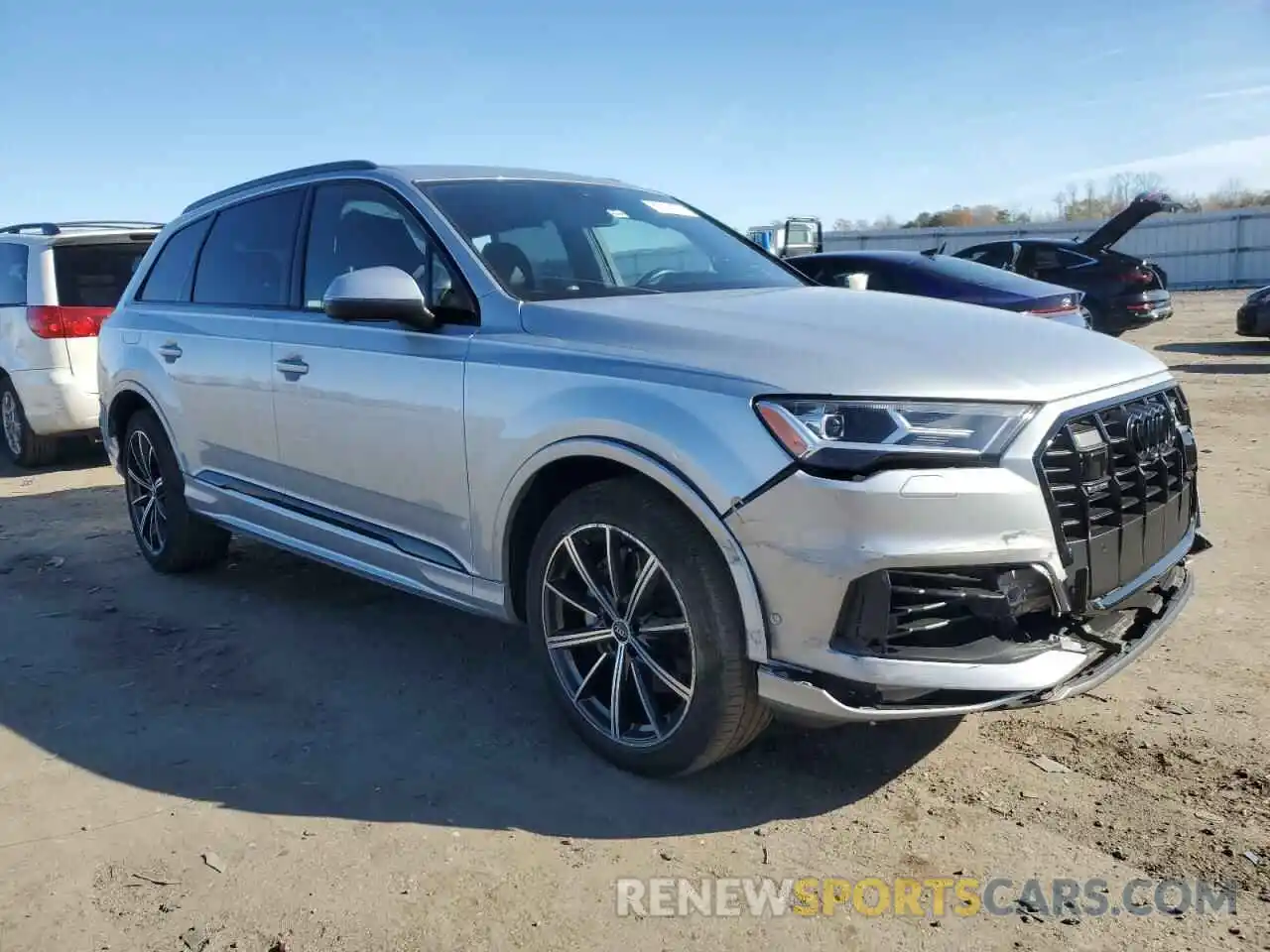 4 Photograph of a damaged car WA1LXAF77MD025277 AUDI Q7 2021