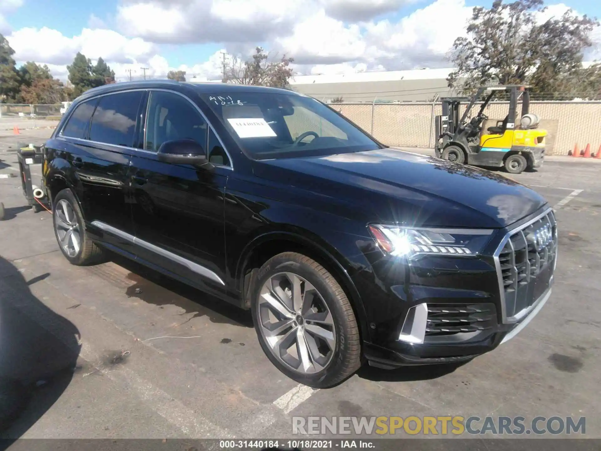 1 Photograph of a damaged car WA1LXAF77MD041544 AUDI Q7 2021