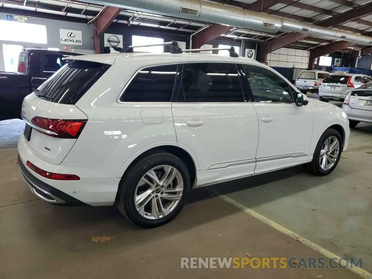 3 Photograph of a damaged car WA1LXAF78MD025935 AUDI Q7 2021