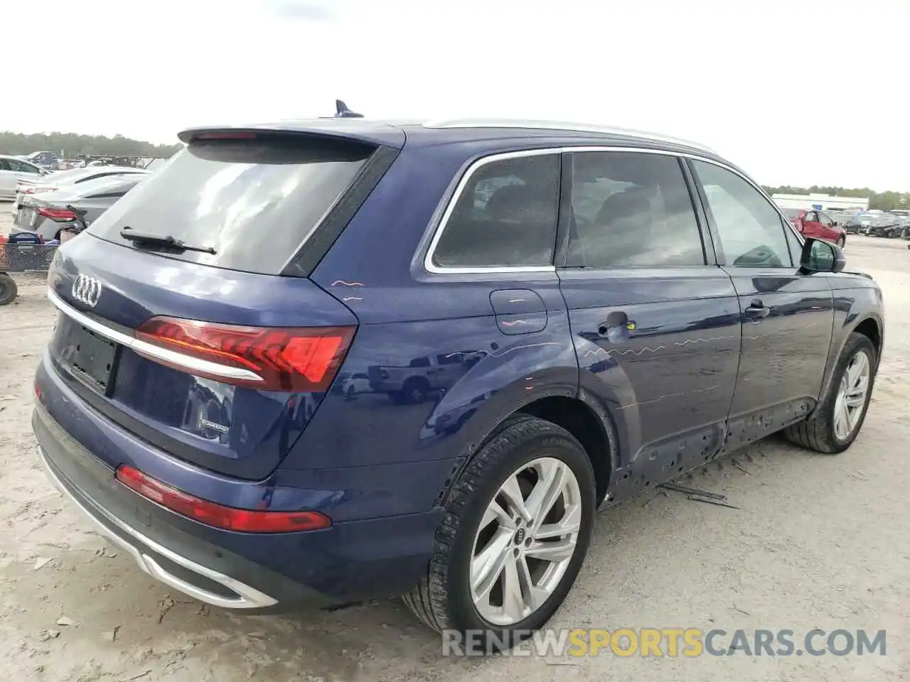 3 Photograph of a damaged car WA1LXAF79MD017326 AUDI Q7 2021