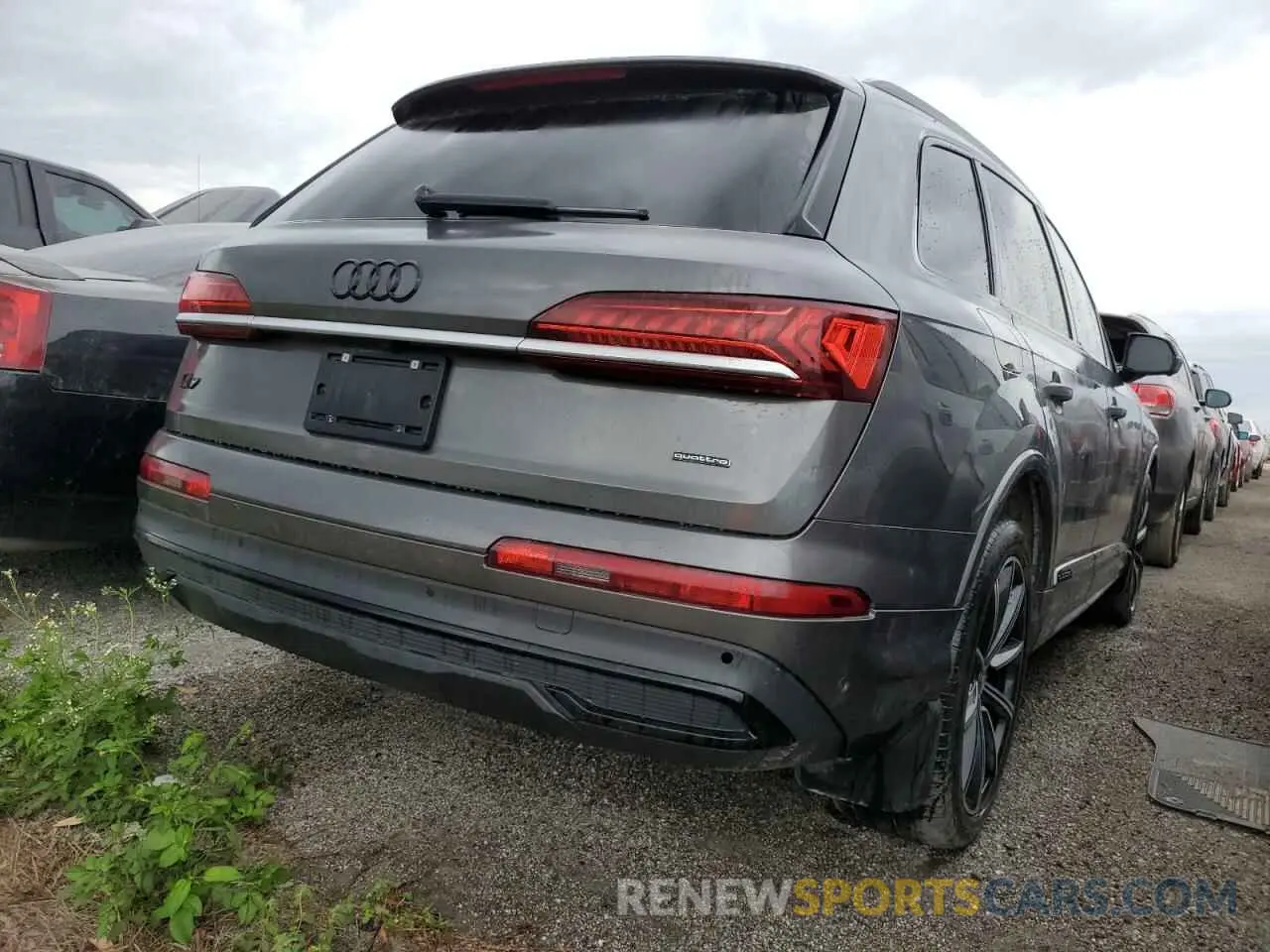 3 Photograph of a damaged car WA1LXAF79MD025846 AUDI Q7 2021