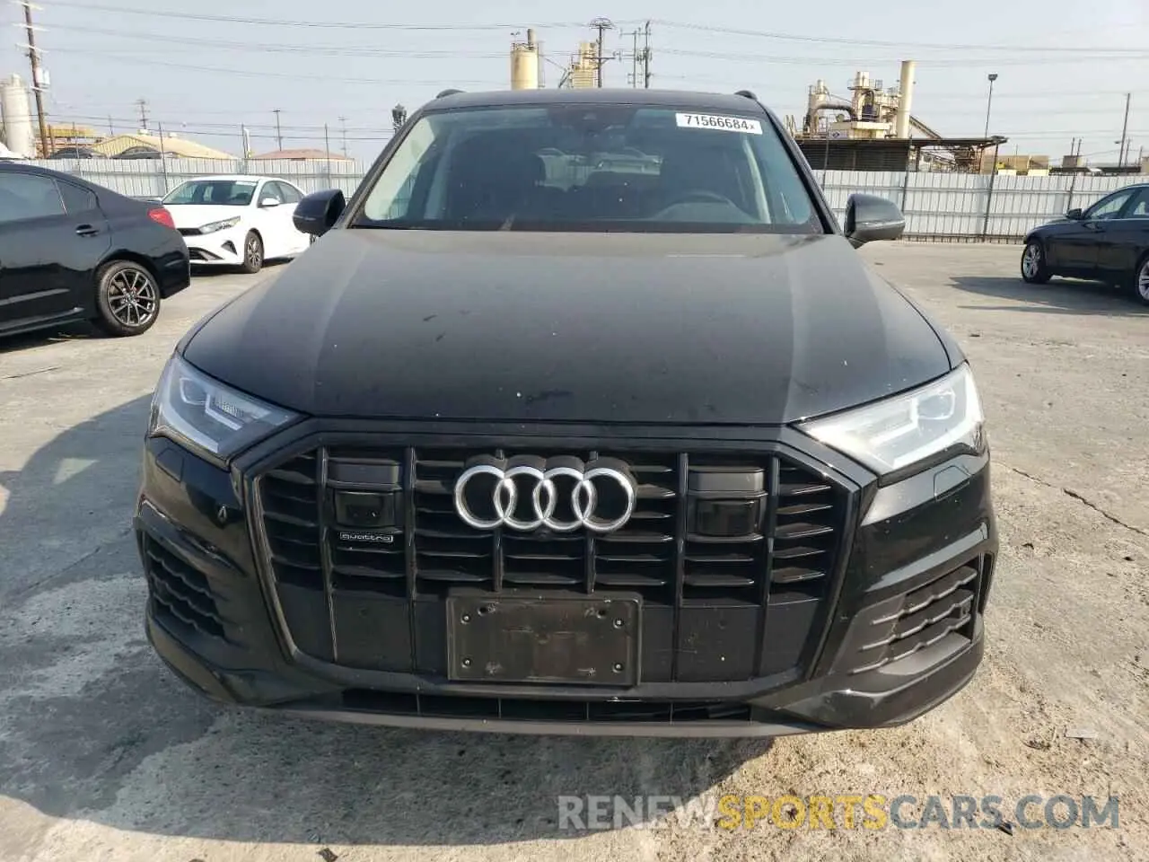5 Photograph of a damaged car WA1LXAF79MD032246 AUDI Q7 2021