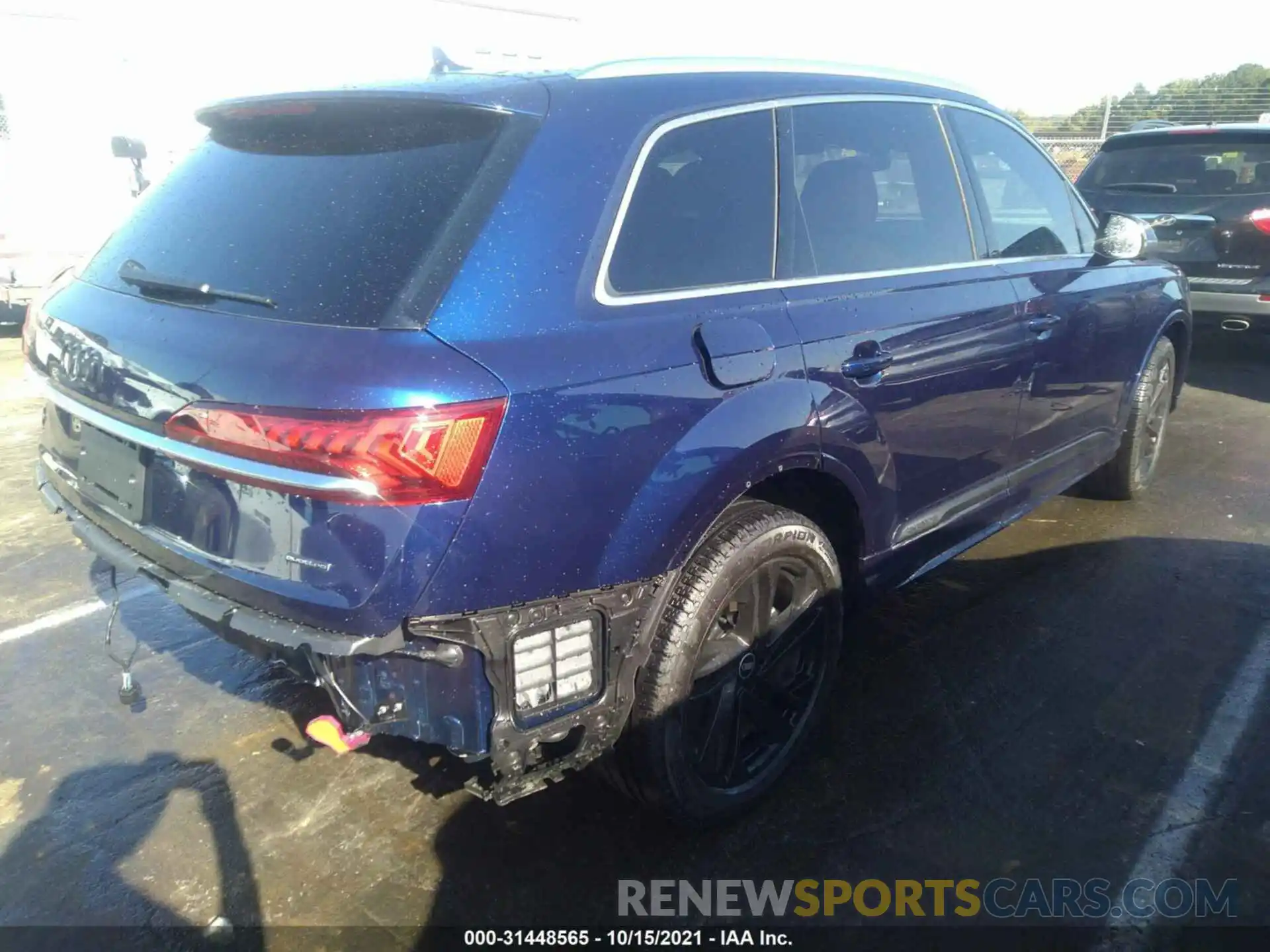 4 Photograph of a damaged car WA1LXAF79MD038094 AUDI Q7 2021