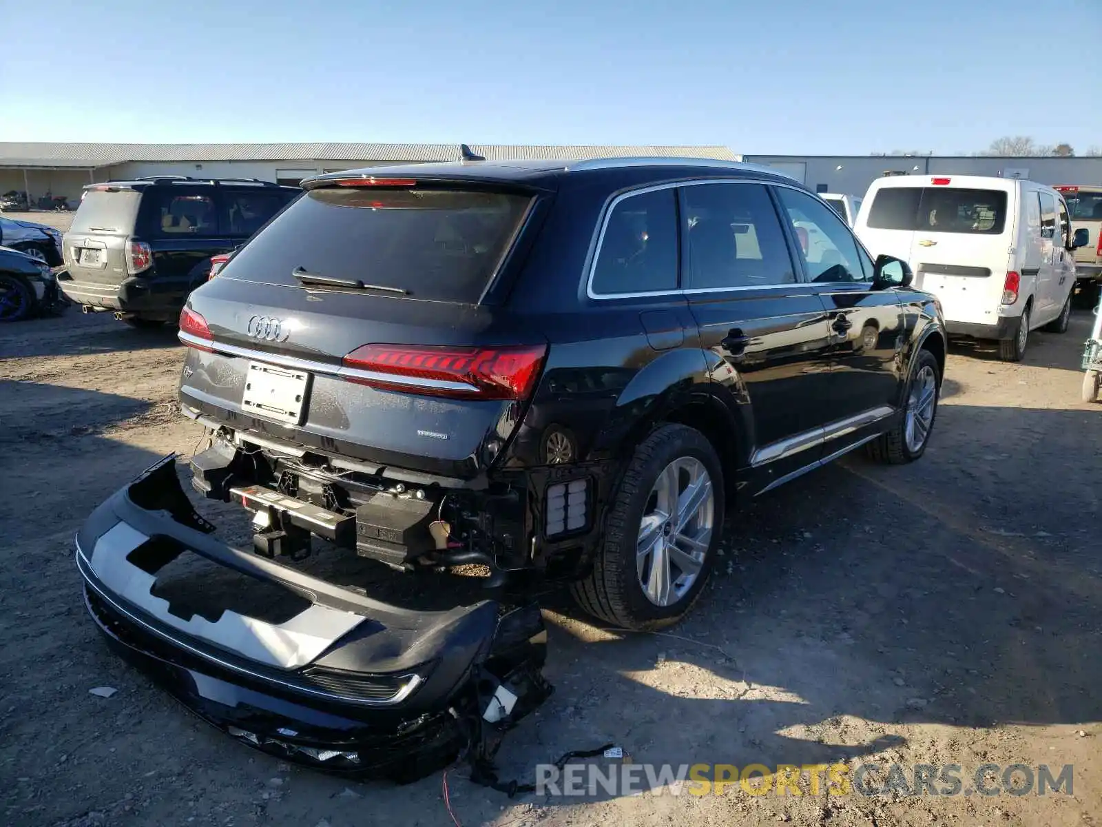 4 Photograph of a damaged car WA1LXAF7XMD017450 AUDI Q7 2021