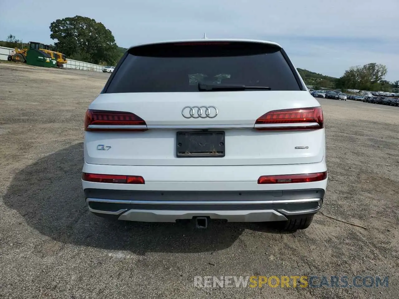 6 Photograph of a damaged car WA1LXAF7XMD027167 AUDI Q7 2021