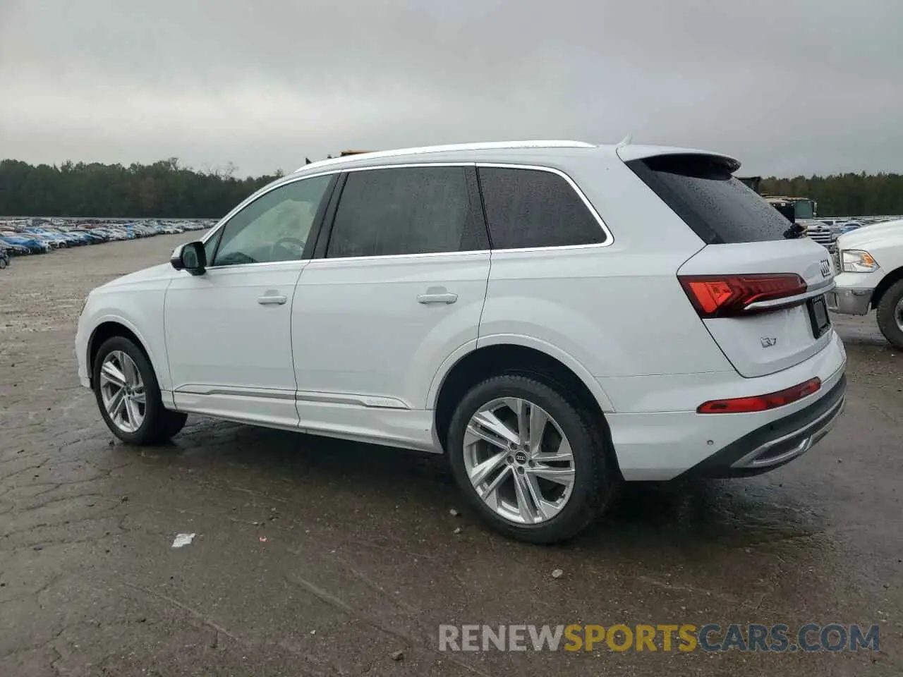 2 Photograph of a damaged car WA1LXAF7XMD041036 AUDI Q7 2021