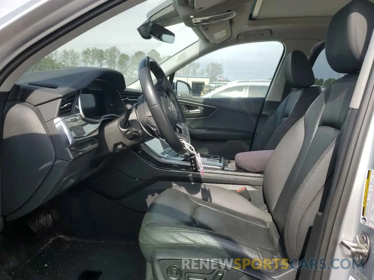 7 Photograph of a damaged car WA1LXAF7XMD041229 AUDI Q7 2021