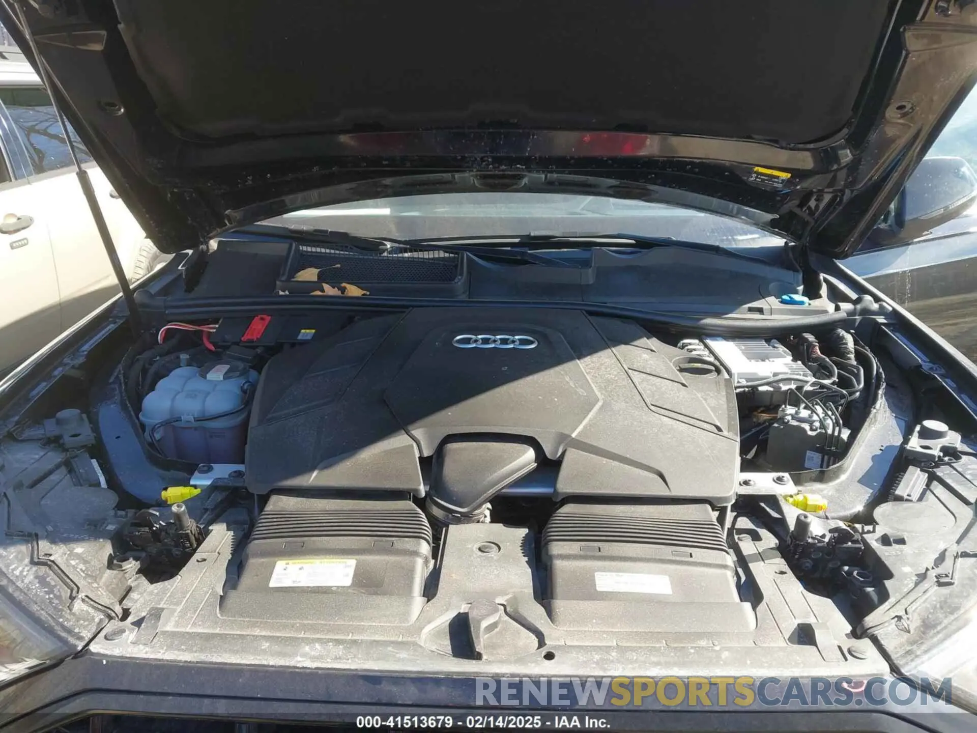 10 Photograph of a damaged car WA1VXAF70MD029485 AUDI Q7 2021