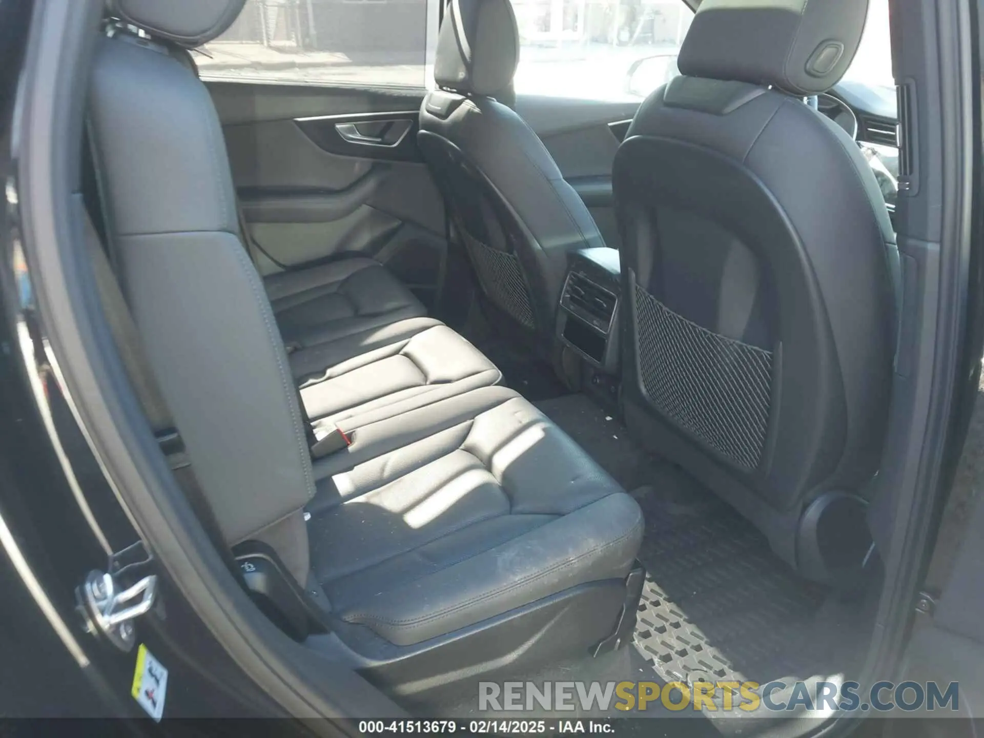 8 Photograph of a damaged car WA1VXAF70MD029485 AUDI Q7 2021