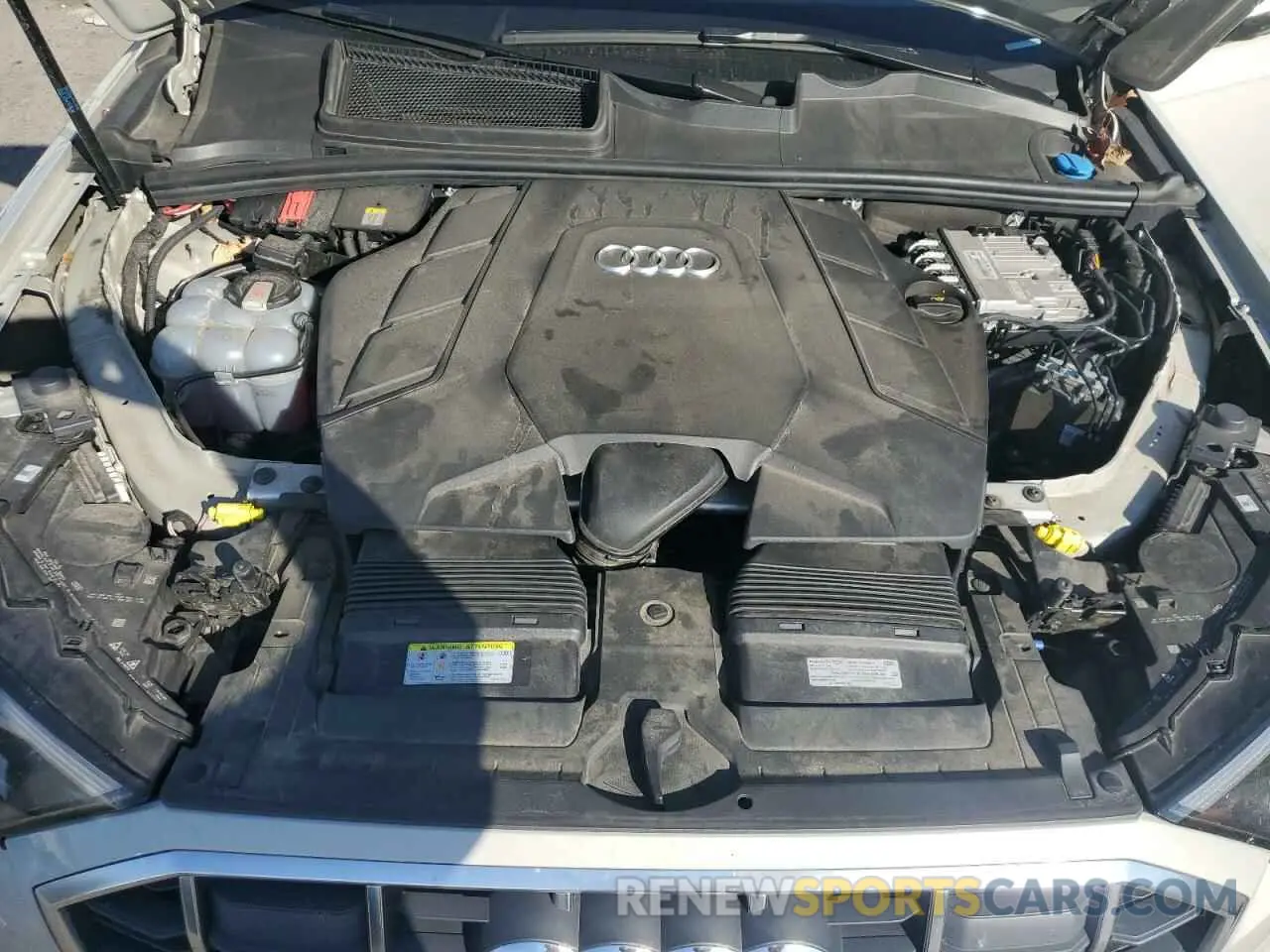 12 Photograph of a damaged car WA1VXAF71MD014316 AUDI Q7 2021
