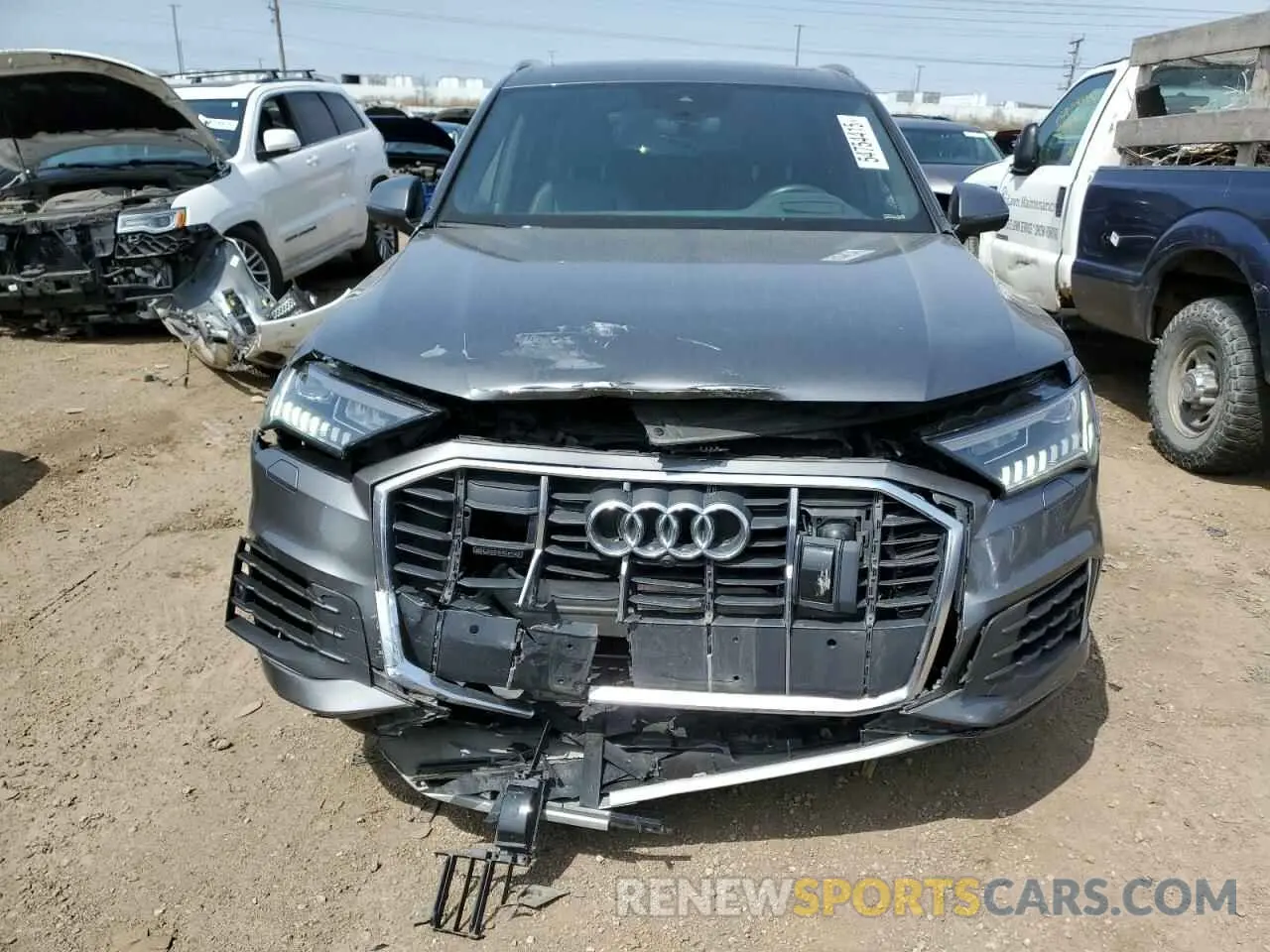 5 Photograph of a damaged car WA1VXAF72MD013689 AUDI Q7 2021