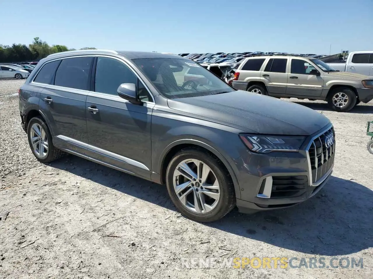 4 Photograph of a damaged car WA1VXAF73MD021042 AUDI Q7 2021