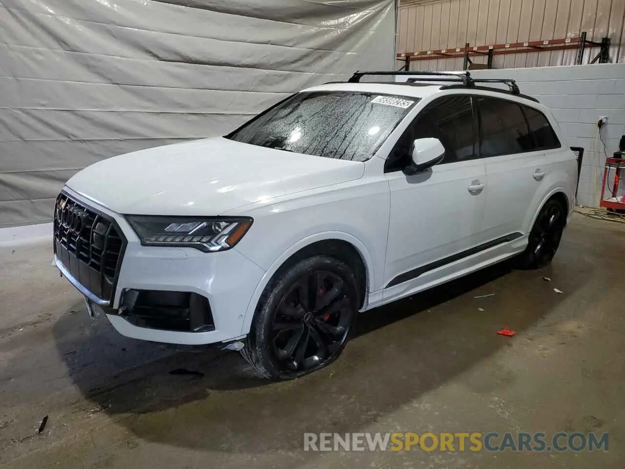 1 Photograph of a damaged car WA1VXAF73MD022658 AUDI Q7 2021