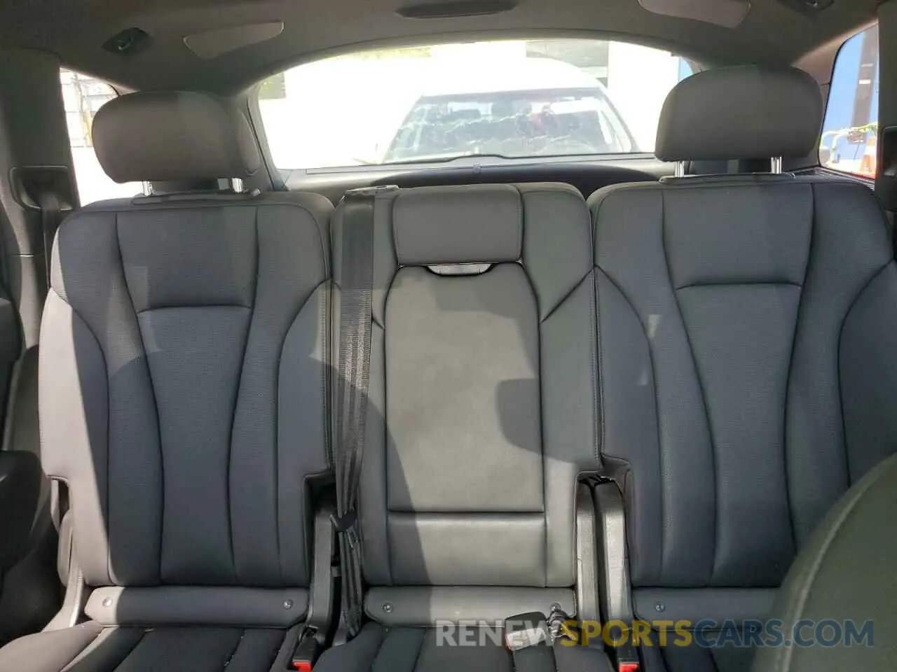 10 Photograph of a damaged car WA1VXAF74MD027884 AUDI Q7 2021