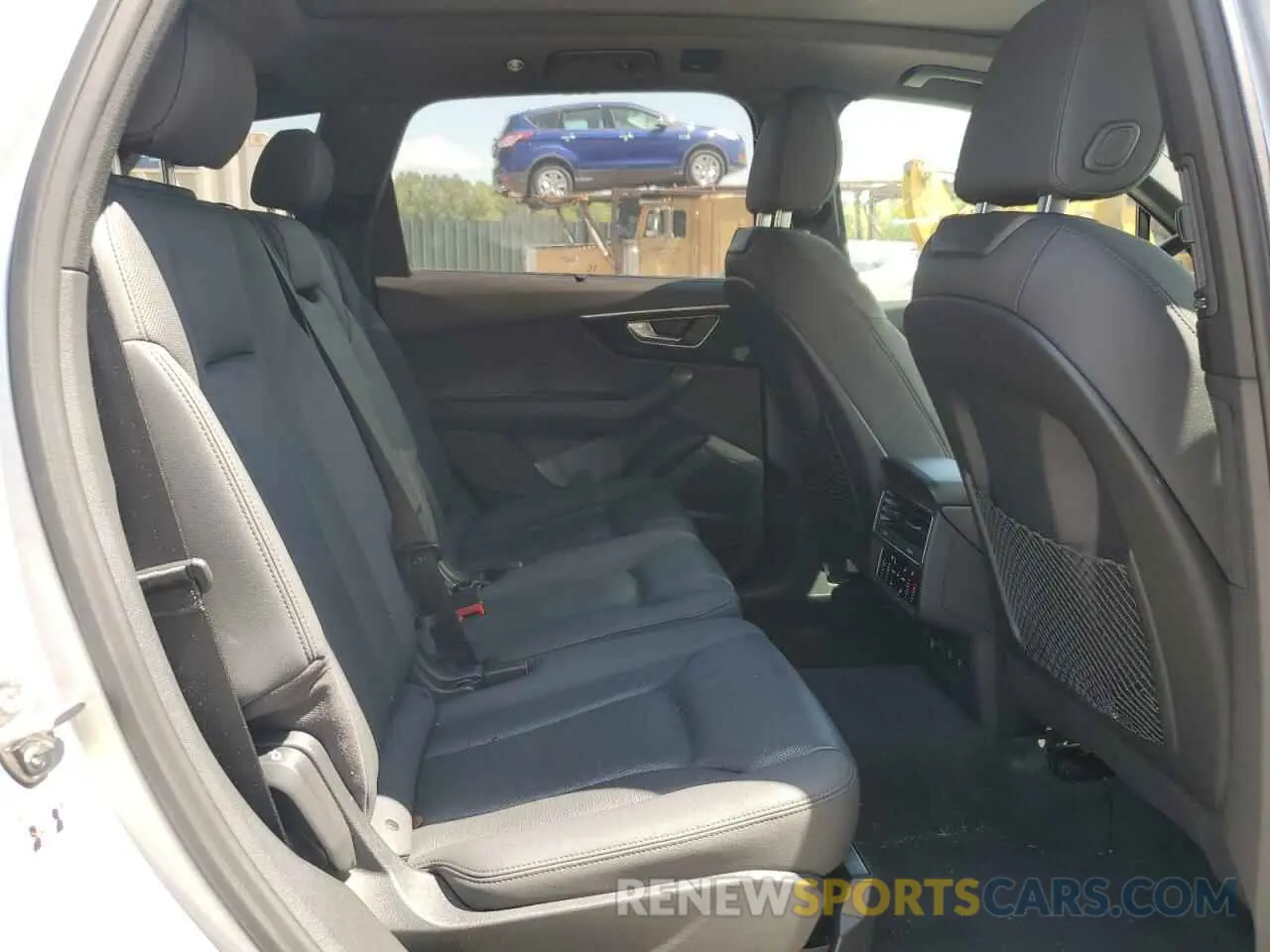 11 Photograph of a damaged car WA1VXAF74MD027884 AUDI Q7 2021