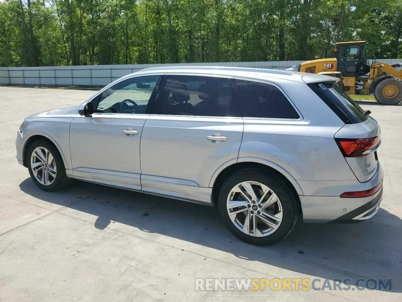 2 Photograph of a damaged car WA1VXAF74MD027884 AUDI Q7 2021