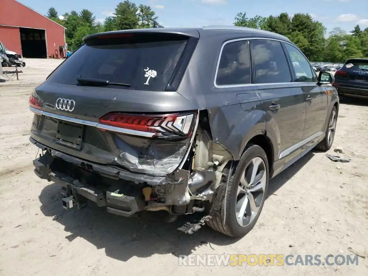 4 Photograph of a damaged car WA1VXAF75MD000466 AUDI Q7 2021