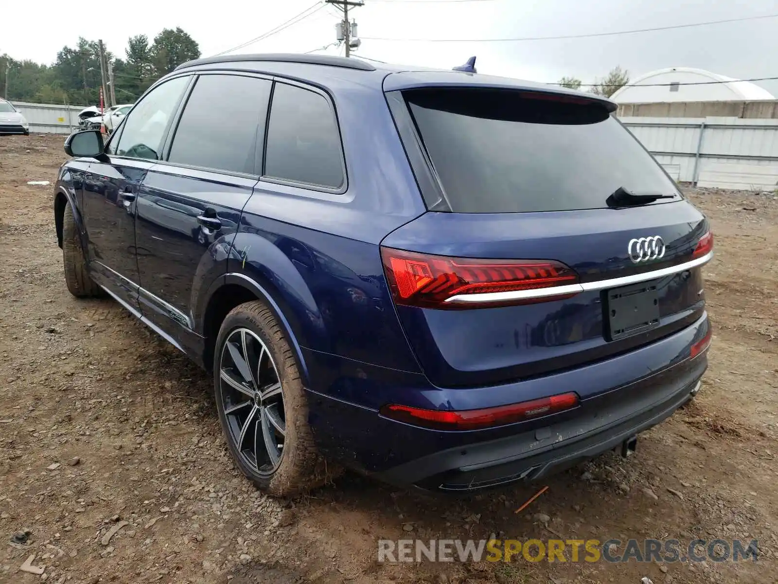 3 Photograph of a damaged car WA1VXAF77MD019729 AUDI Q7 2021