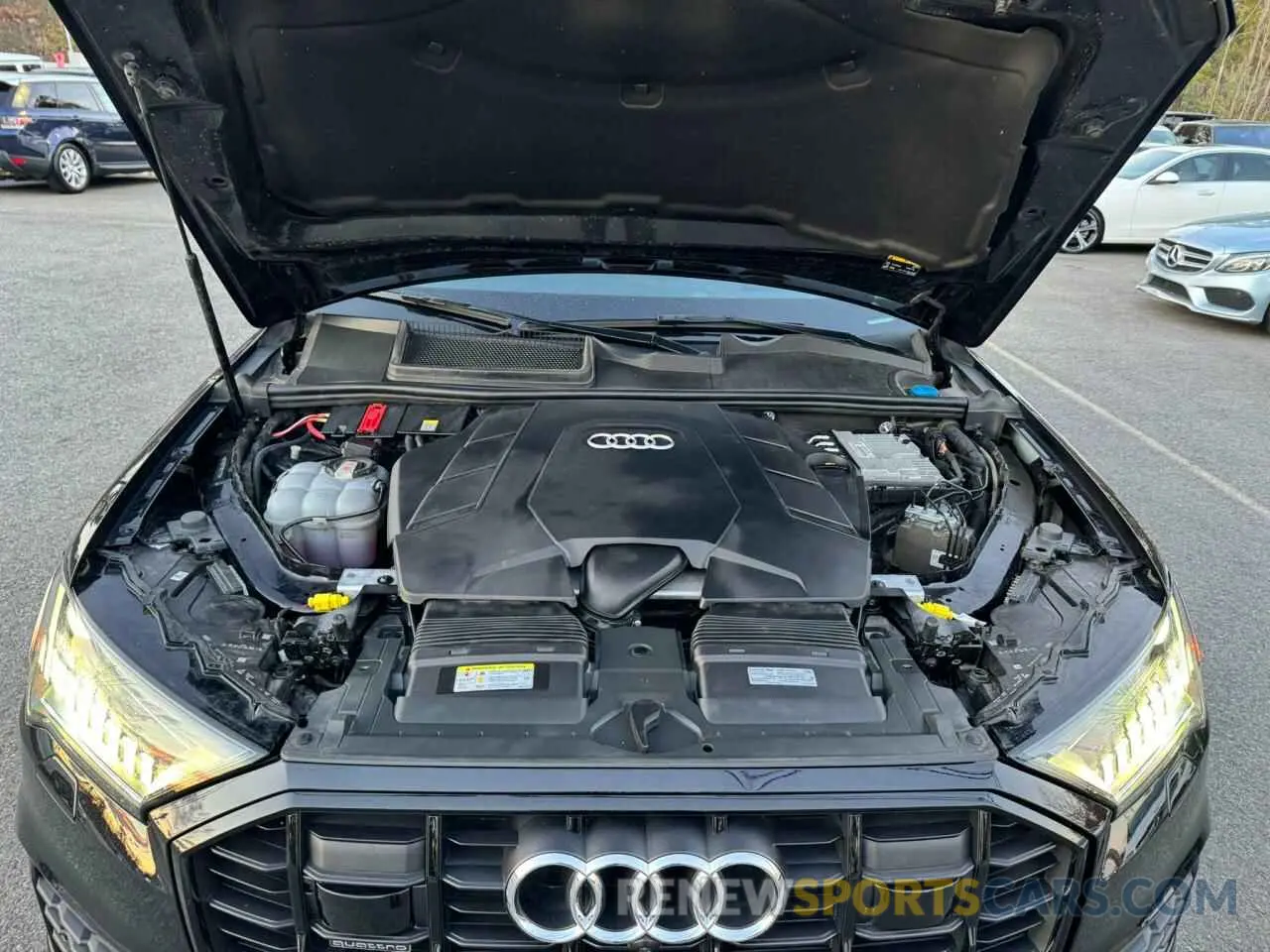 8 Photograph of a damaged car WA1VXAF78MD021201 AUDI Q7 2021