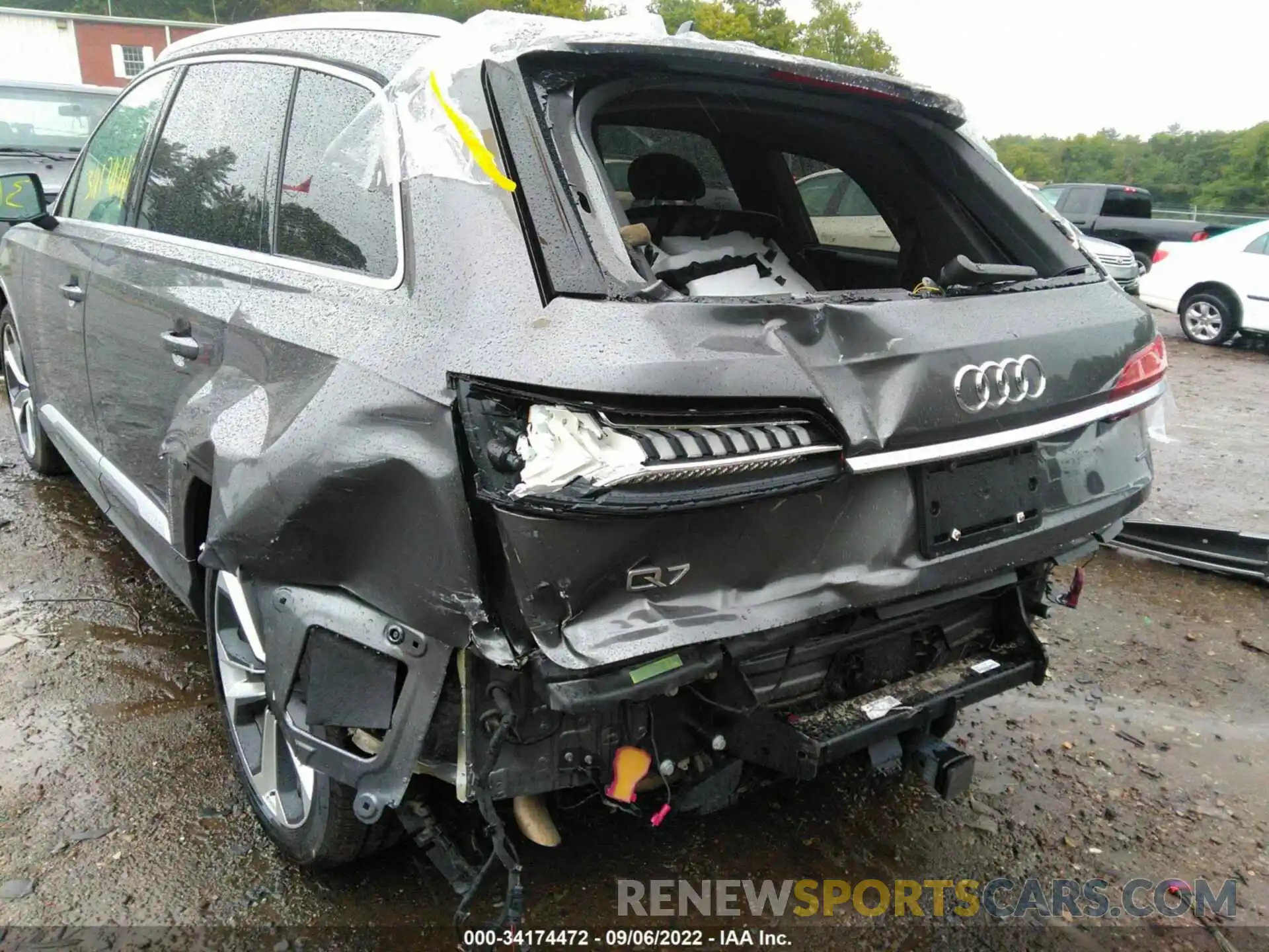 6 Photograph of a damaged car WA1VXAF78MD022932 AUDI Q7 2021