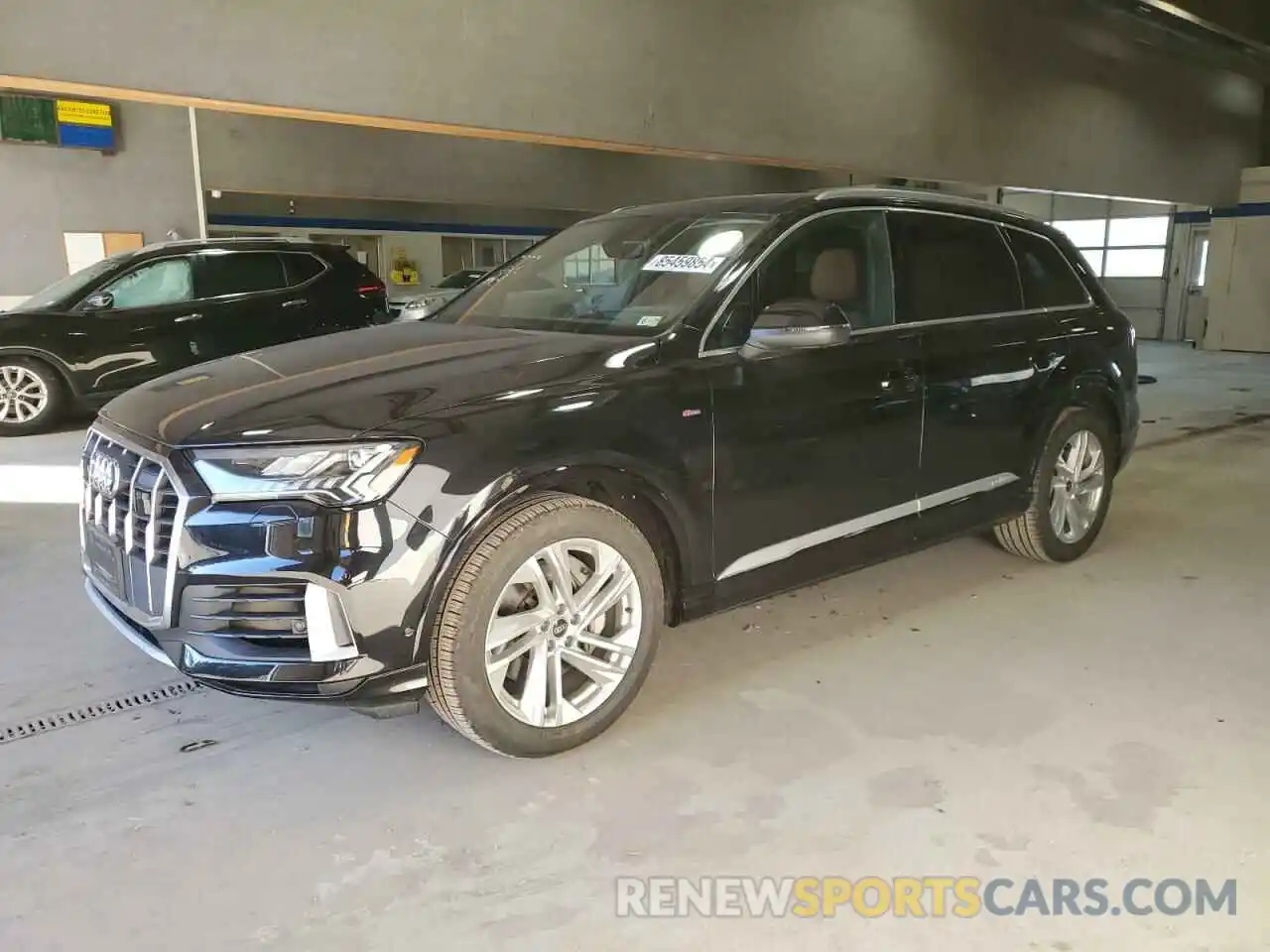 1 Photograph of a damaged car WA1VXAF79MD035513 AUDI Q7 2021