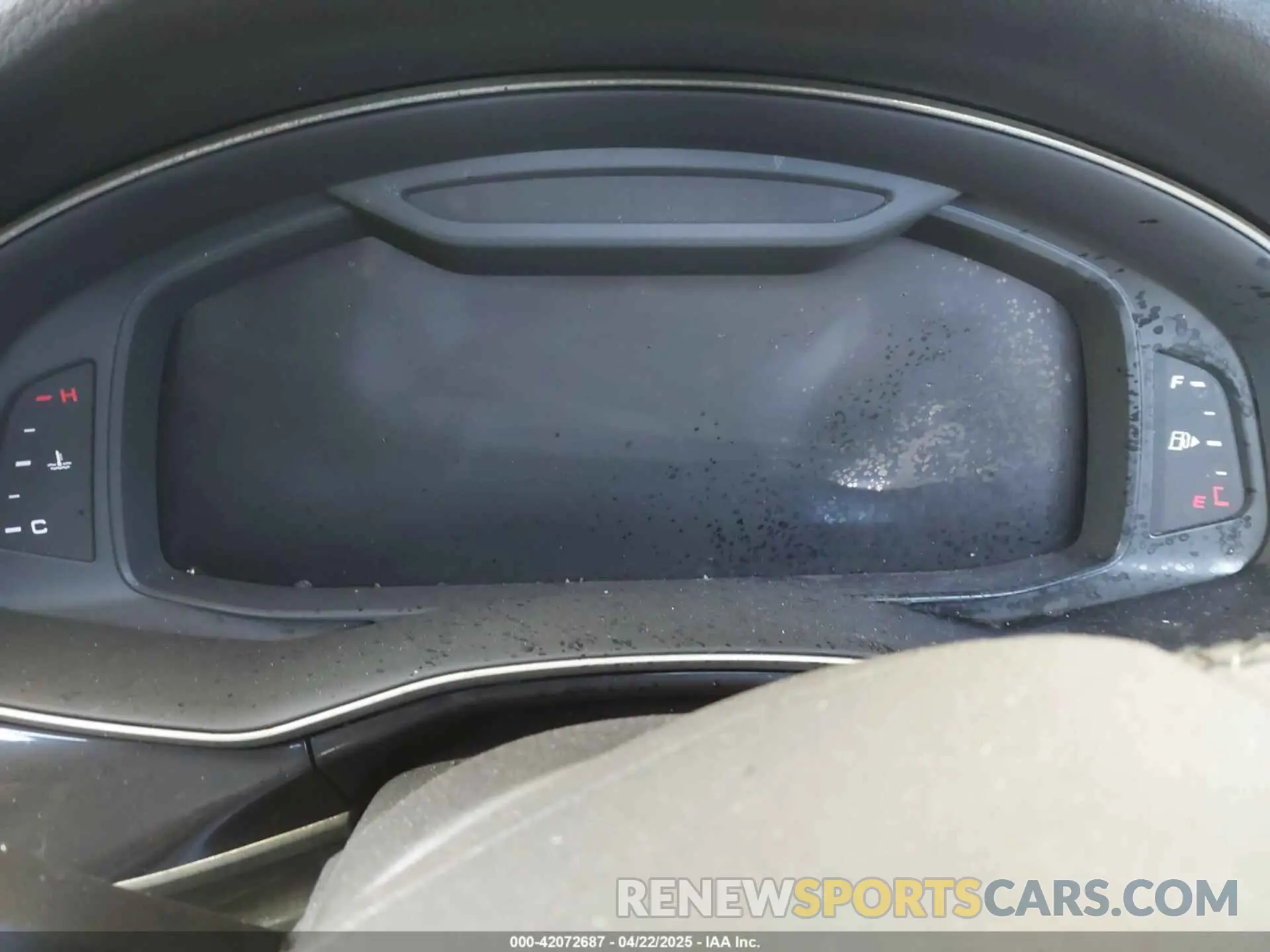7 Photograph of a damaged car WA1VXBF73MD021287 AUDI Q7 2021