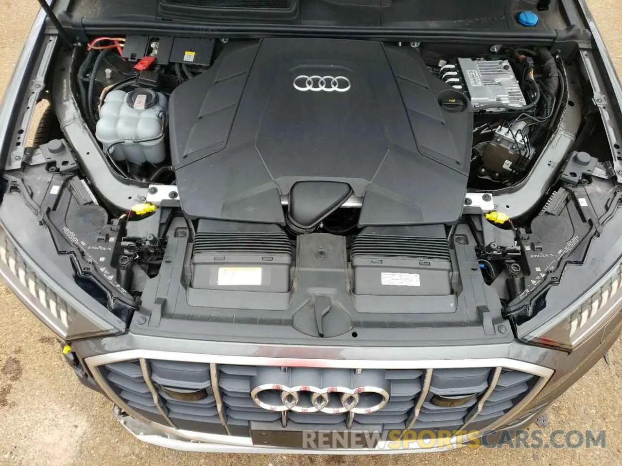 12 Photograph of a damaged car WA1VXBF78MD015954 AUDI Q7 2021
