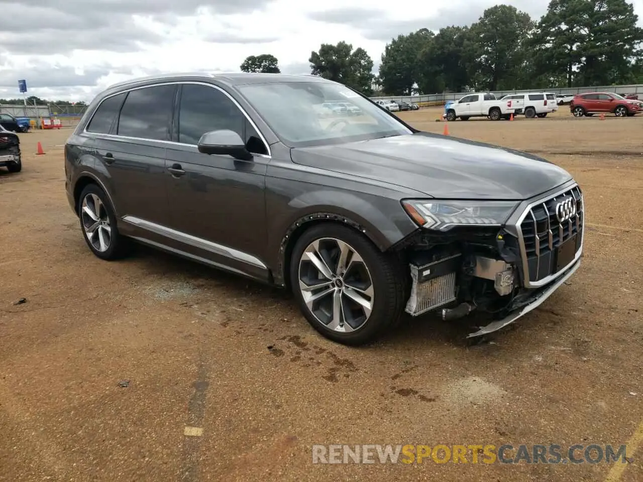 4 Photograph of a damaged car WA1VXBF78MD015954 AUDI Q7 2021