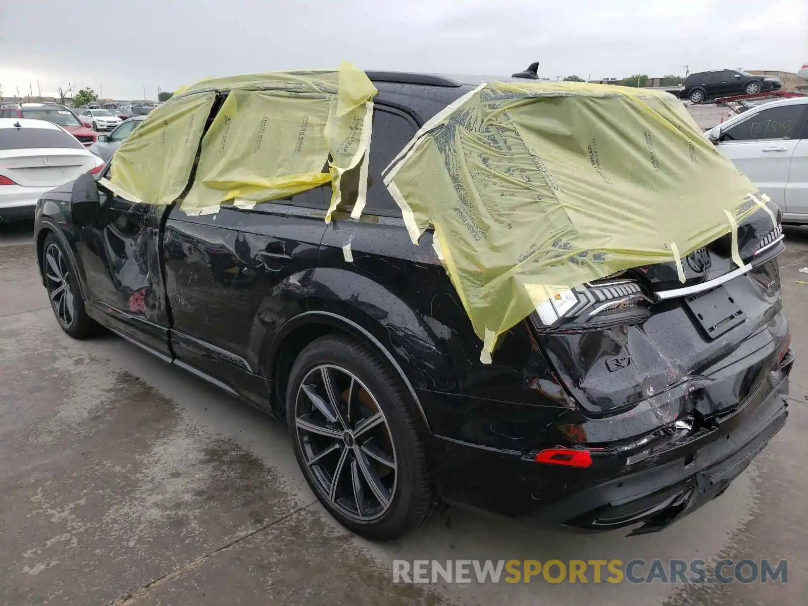 3 Photograph of a damaged car WA1VXBF7XMD015714 AUDI Q7 2021