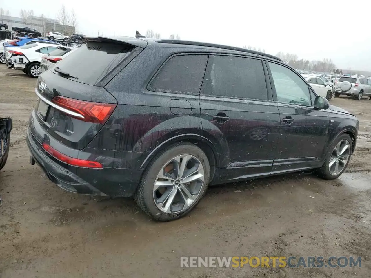 3 Photograph of a damaged car WA1WXAF71MD030505 AUDI Q7 2021