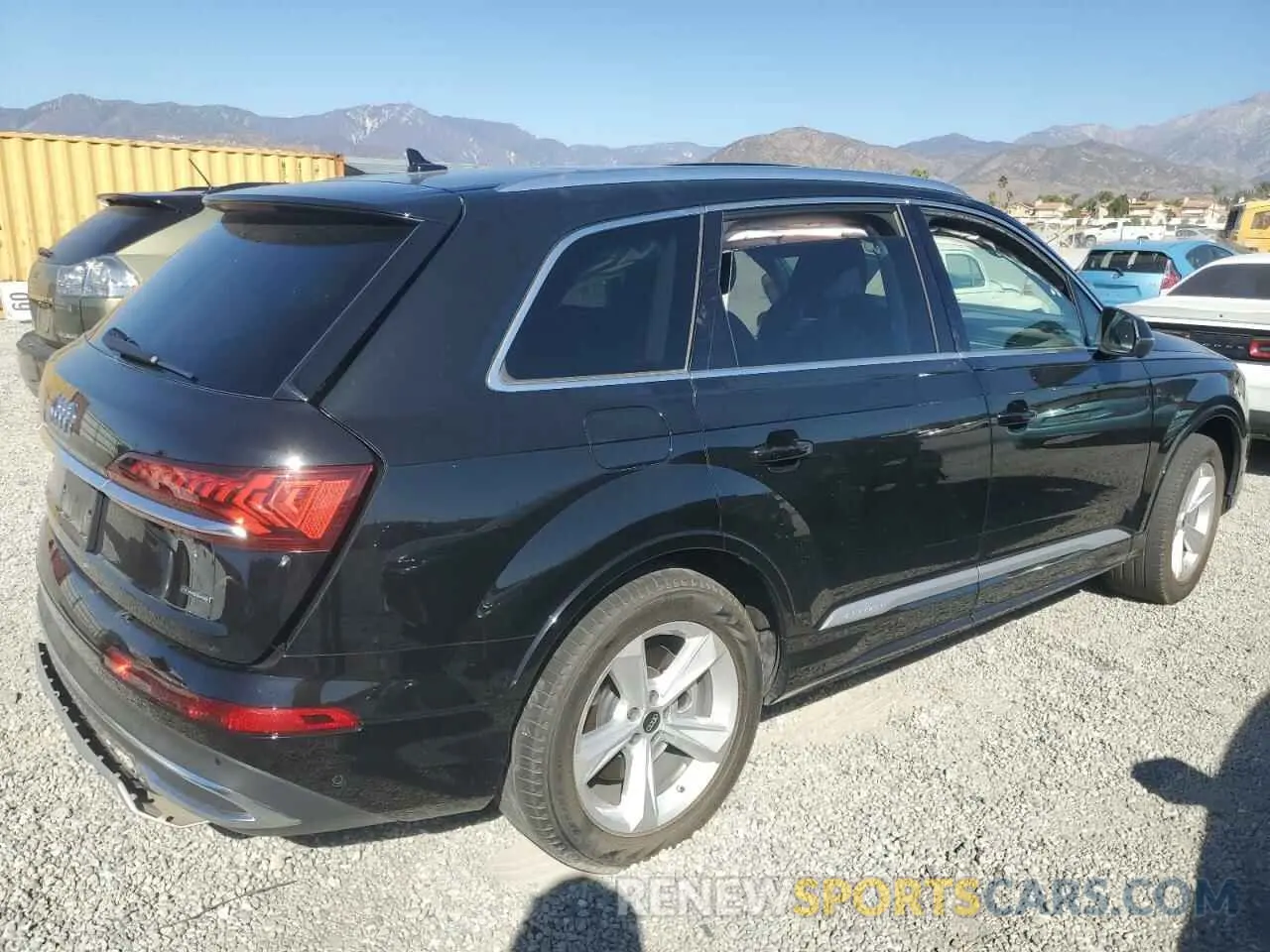3 Photograph of a damaged car WA1AJBF70ND011737 AUDI Q7 2022