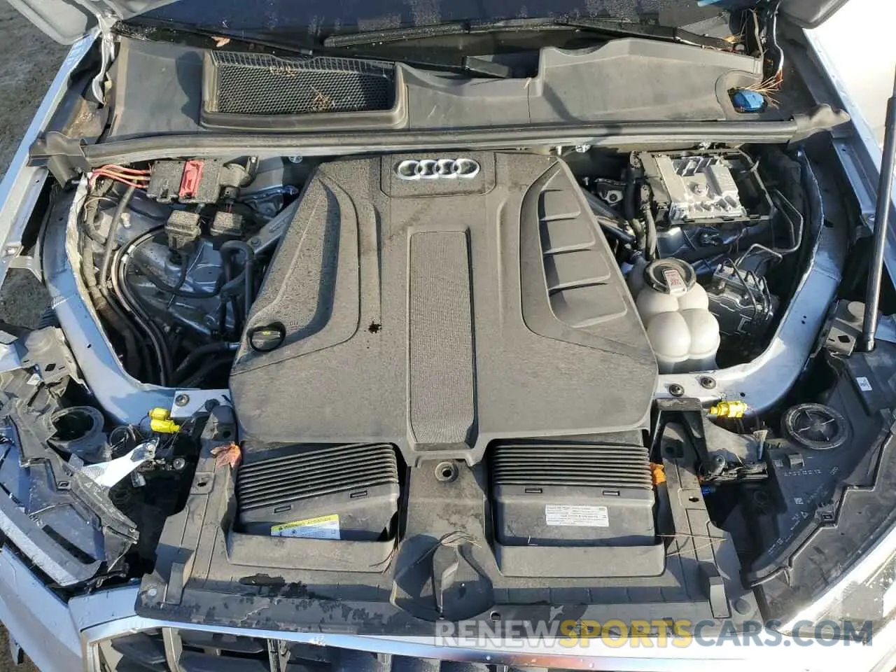 12 Photograph of a damaged car WA1AJBF73ND008654 AUDI Q7 2022