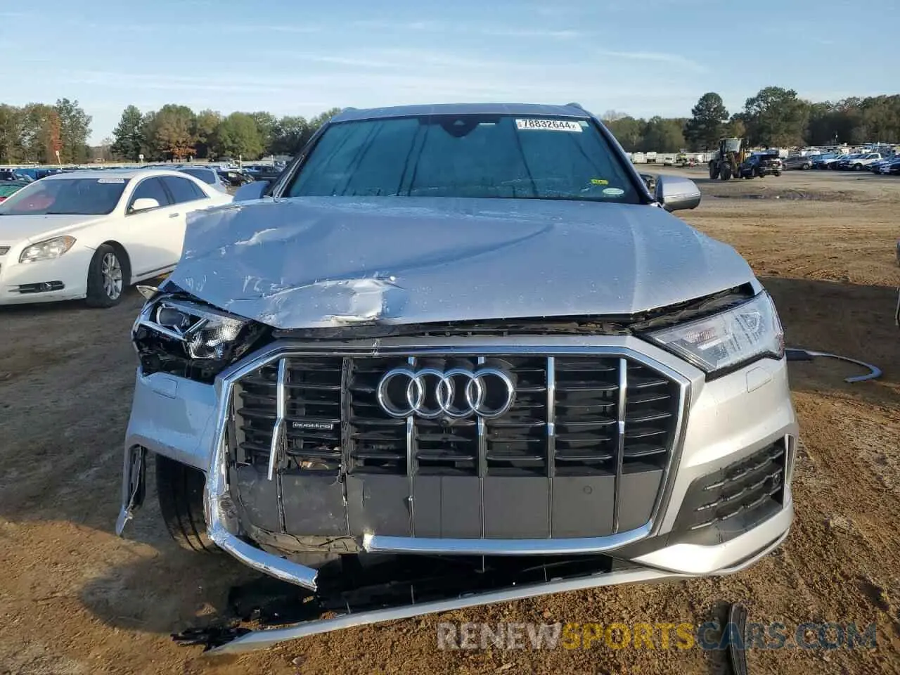 5 Photograph of a damaged car WA1AJBF73ND008654 AUDI Q7 2022