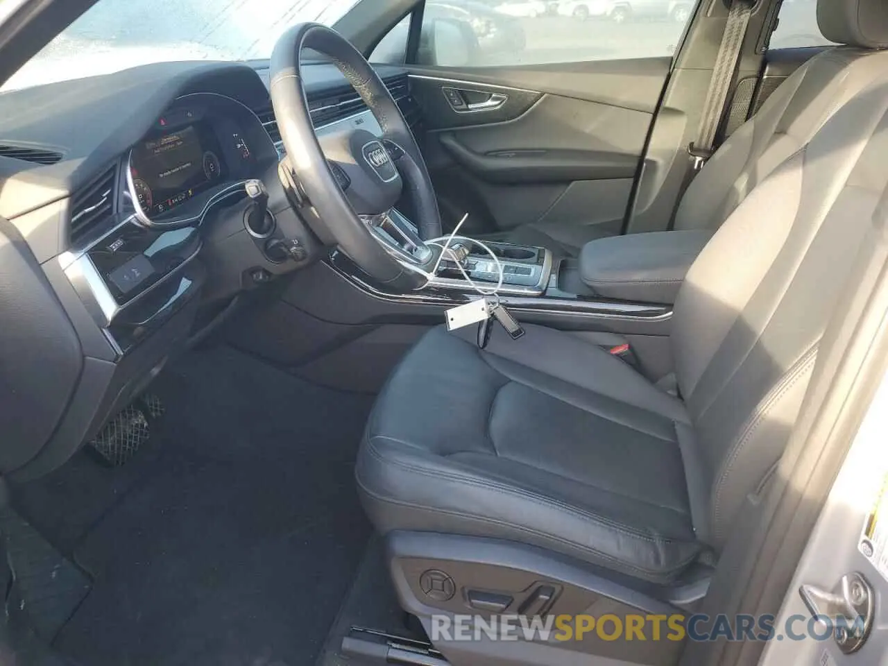 7 Photograph of a damaged car WA1AJBF73ND008654 AUDI Q7 2022