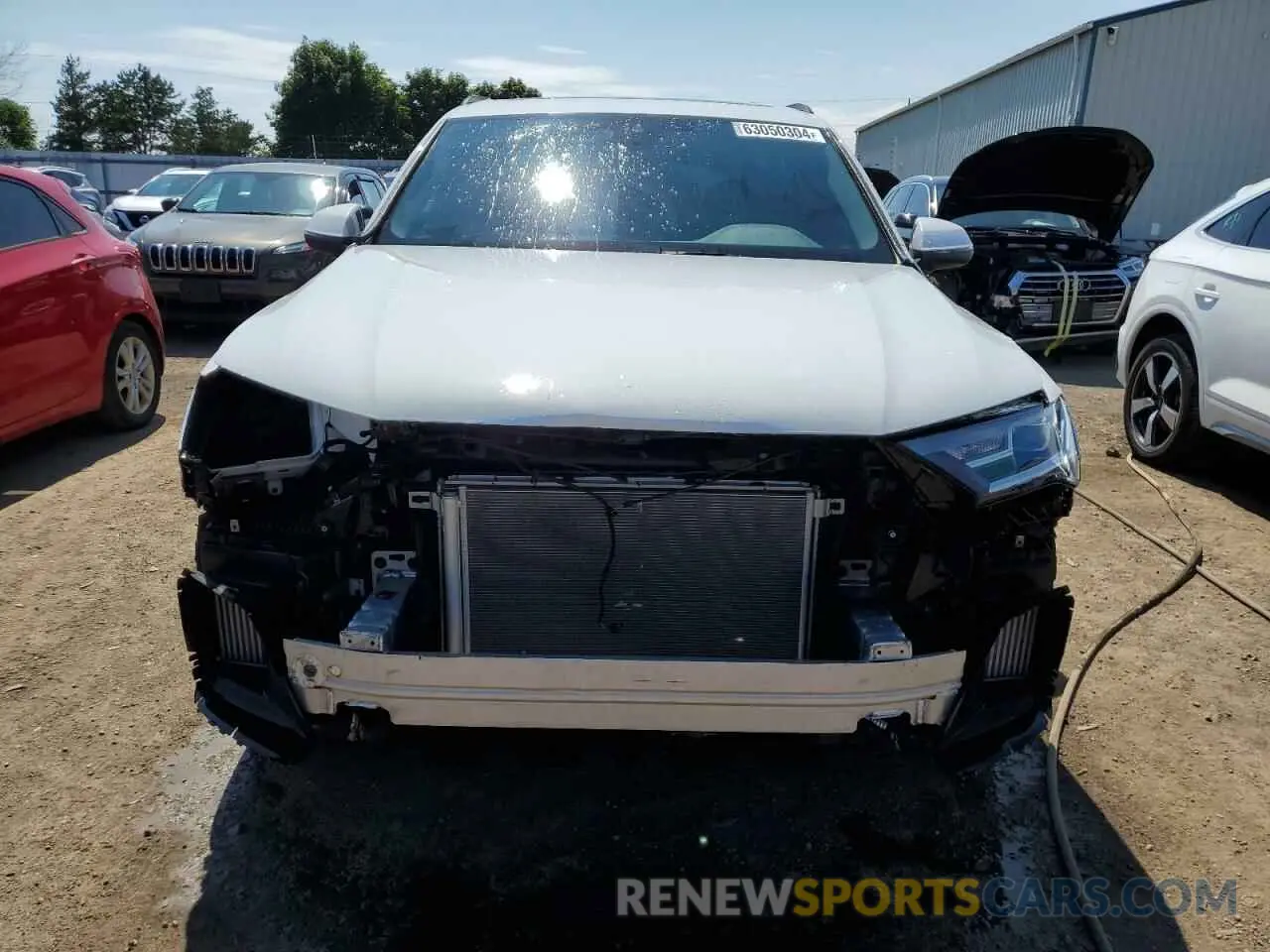5 Photograph of a damaged car WA1BXBF70ND022028 AUDI Q7 2022