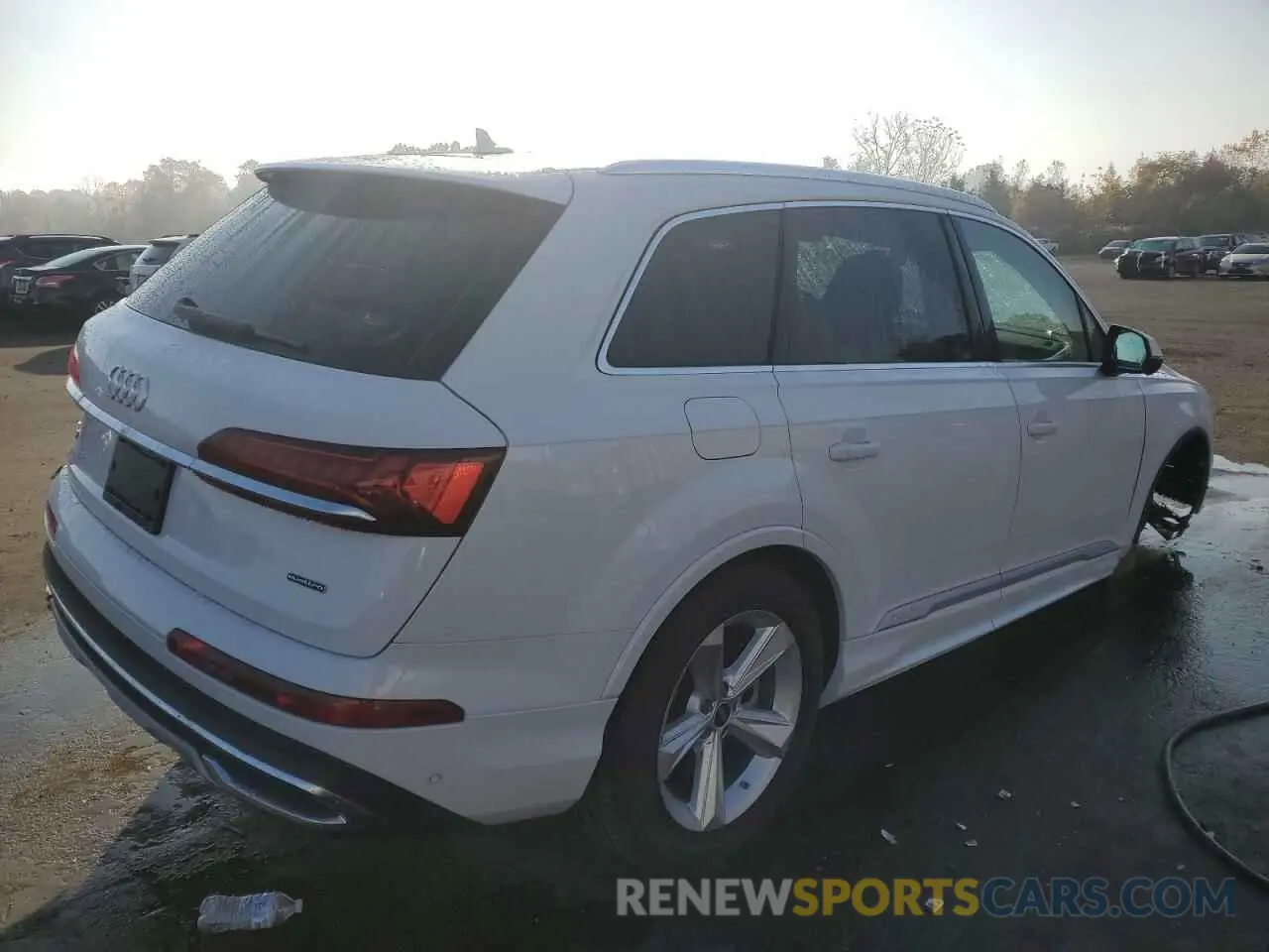 3 Photograph of a damaged car WA1LJBF73ND000529 AUDI Q7 2022