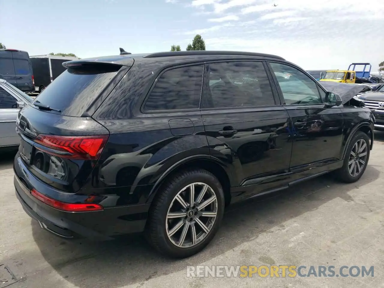 3 Photograph of a damaged car WA1LJBF75ND010480 AUDI Q7 2022