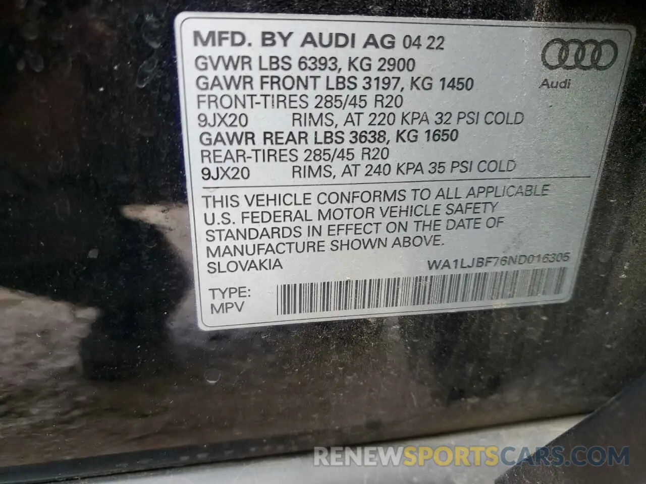 13 Photograph of a damaged car WA1LJBF76ND016305 AUDI Q7 2022
