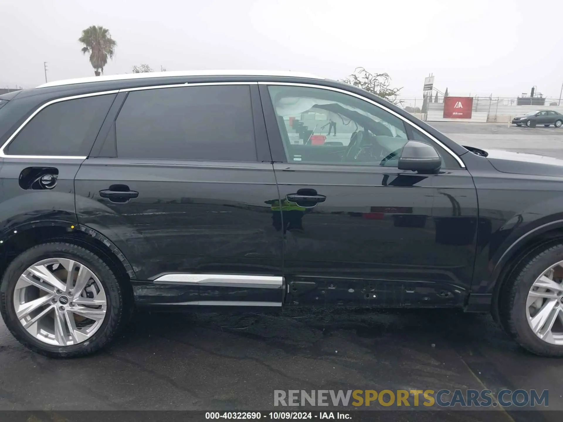 14 Photograph of a damaged car WA1LJBF79ND001264 AUDI Q7 2022